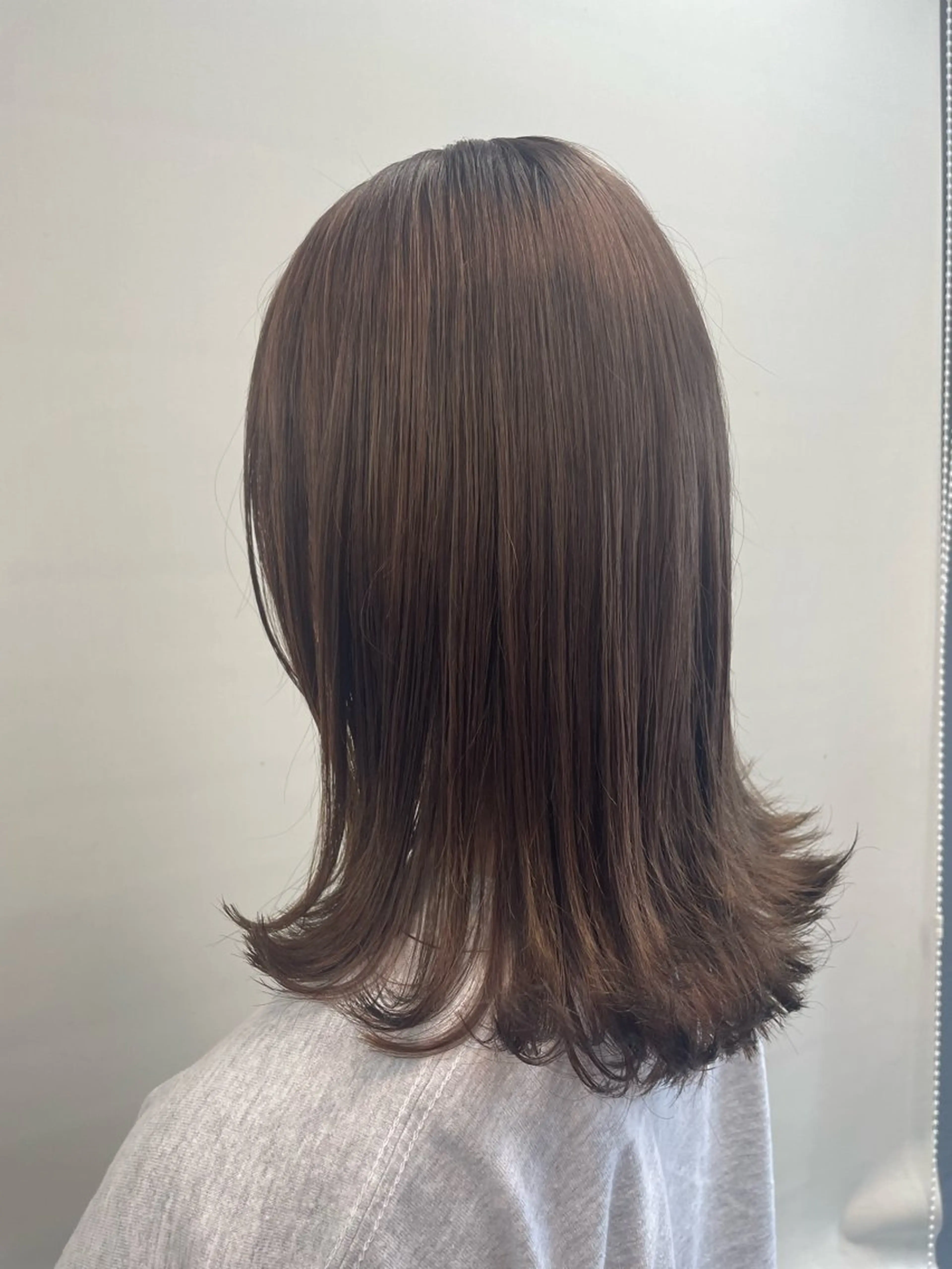 ミディアム ヘアカラー トリートメント 手塚 由佳のヘアスタイル