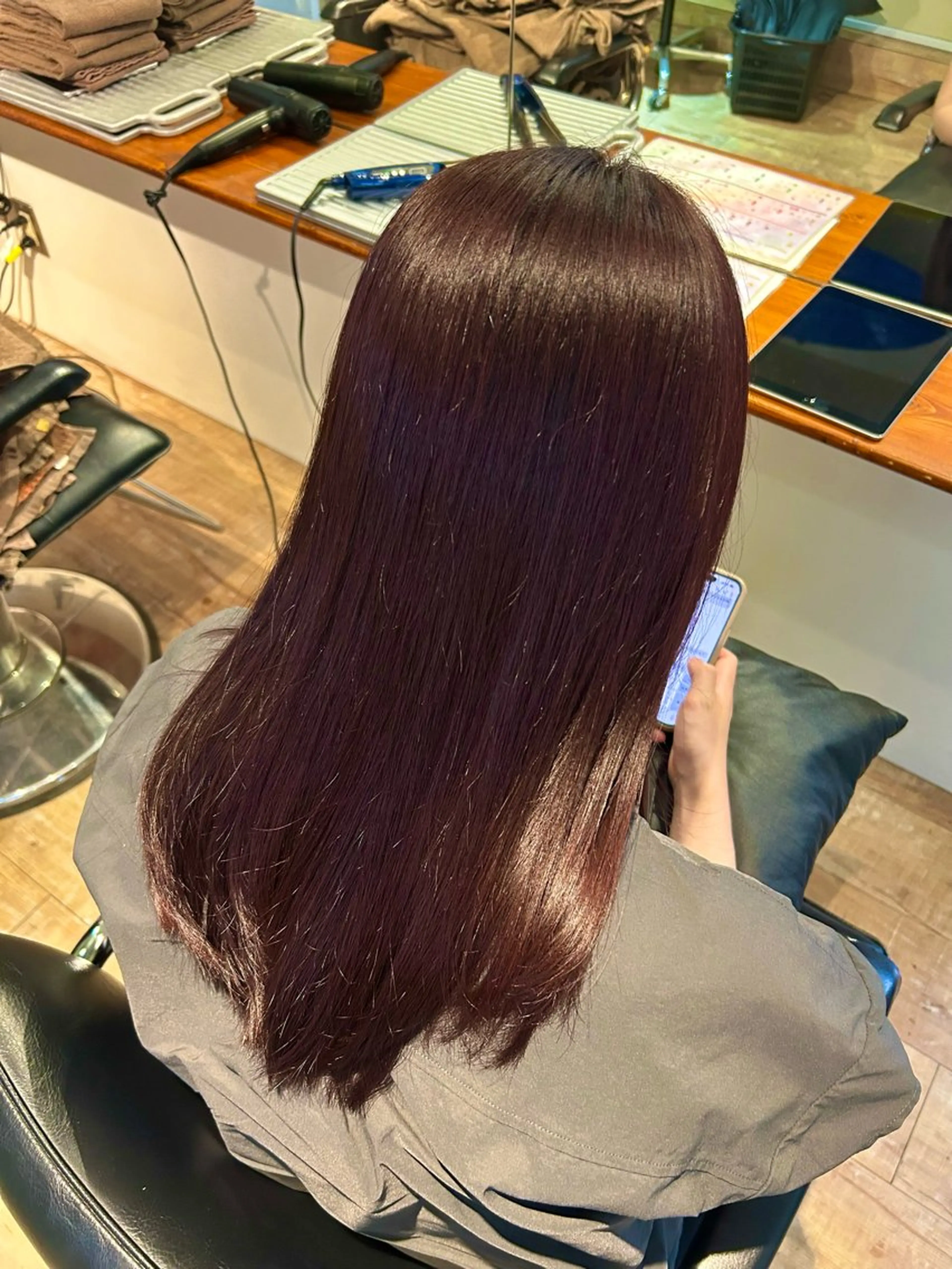 ロング カラー ブラウンカラー ピンクカラー ピンクブラウン MOMOKA 🍑のヘアスタイル