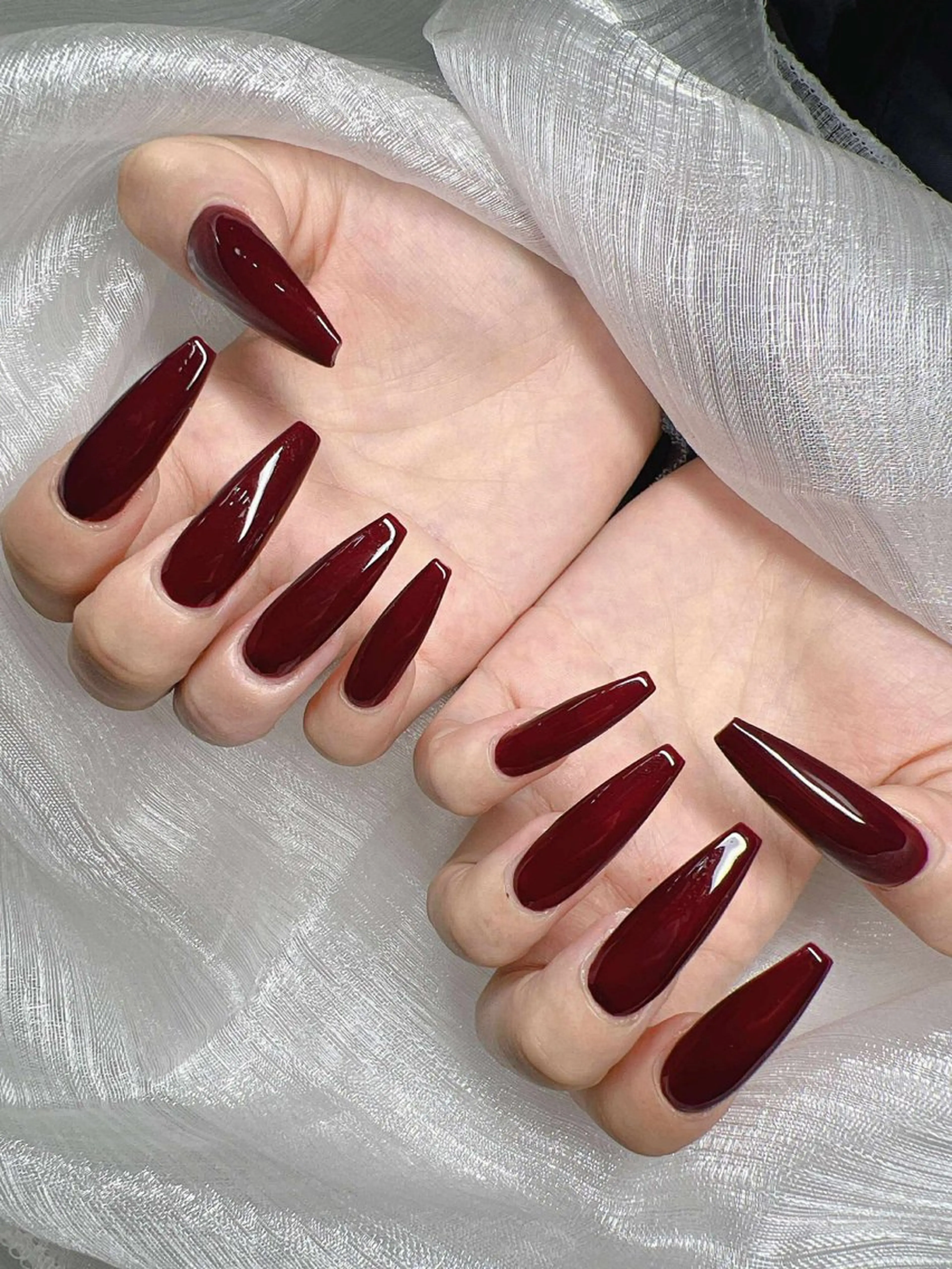 ネイル 長さ出し グラデーション 卒業式 キラキラネイル マグネットネイル ハンドネイル Lee Nailsのネイルデザイン