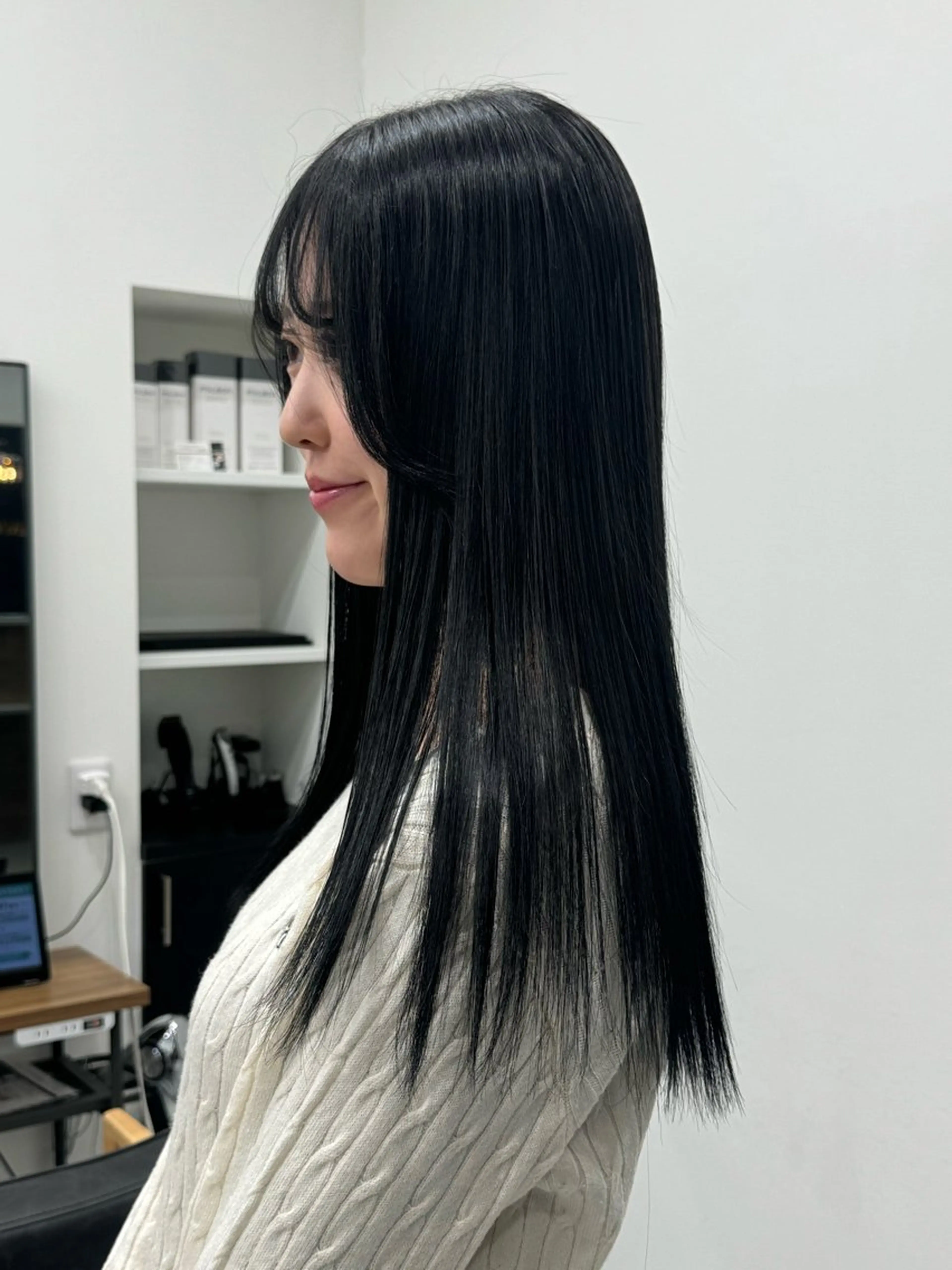 ロング カラー 𝘀𝗮𝗲/柏の葉 / パーマモデルのヘアスタイル