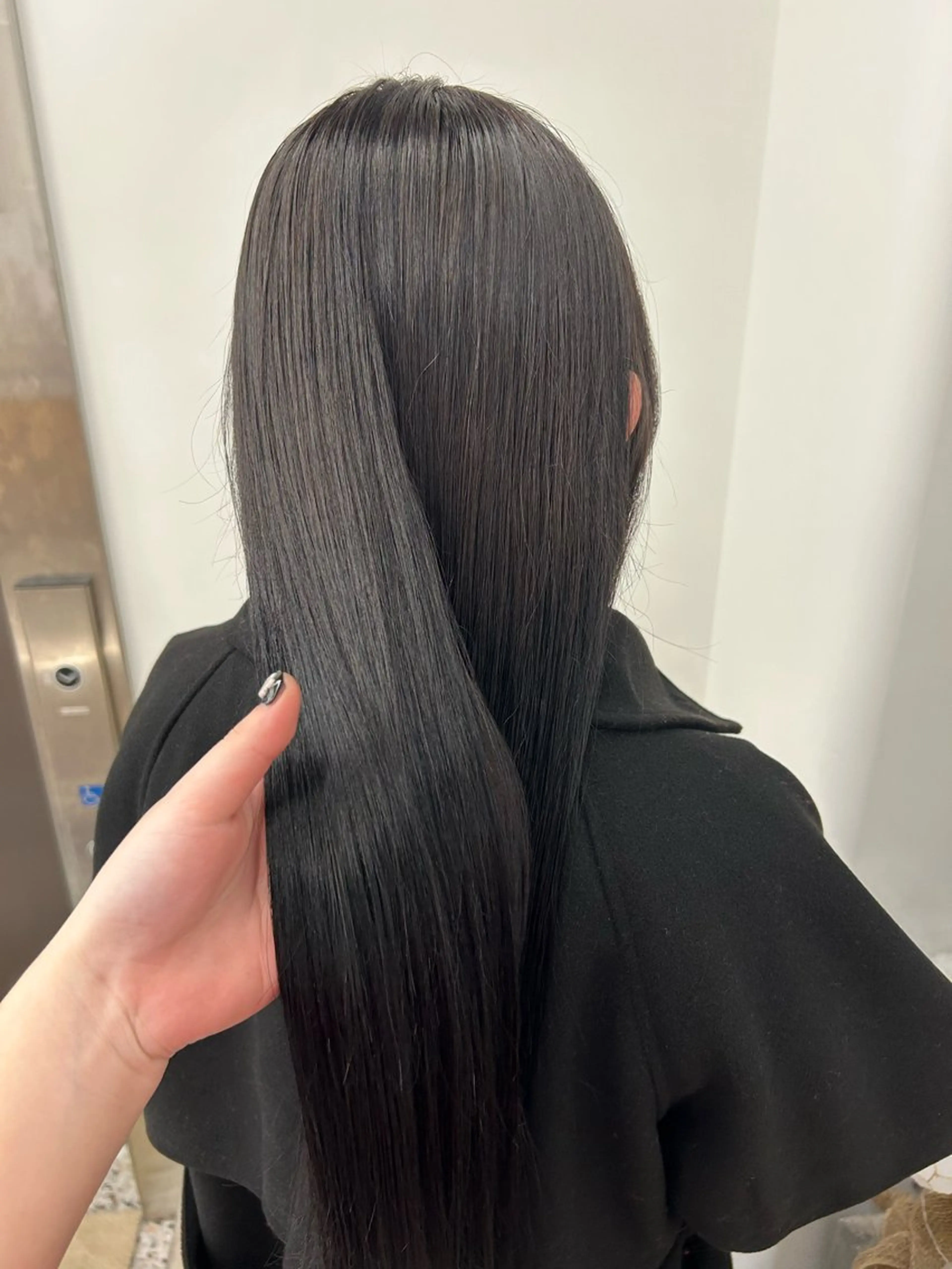 ロング ヘアカラー トリートメント 美髪ストレート/艶髪 艶カラー/🪄ハルカのヘアスタイル
