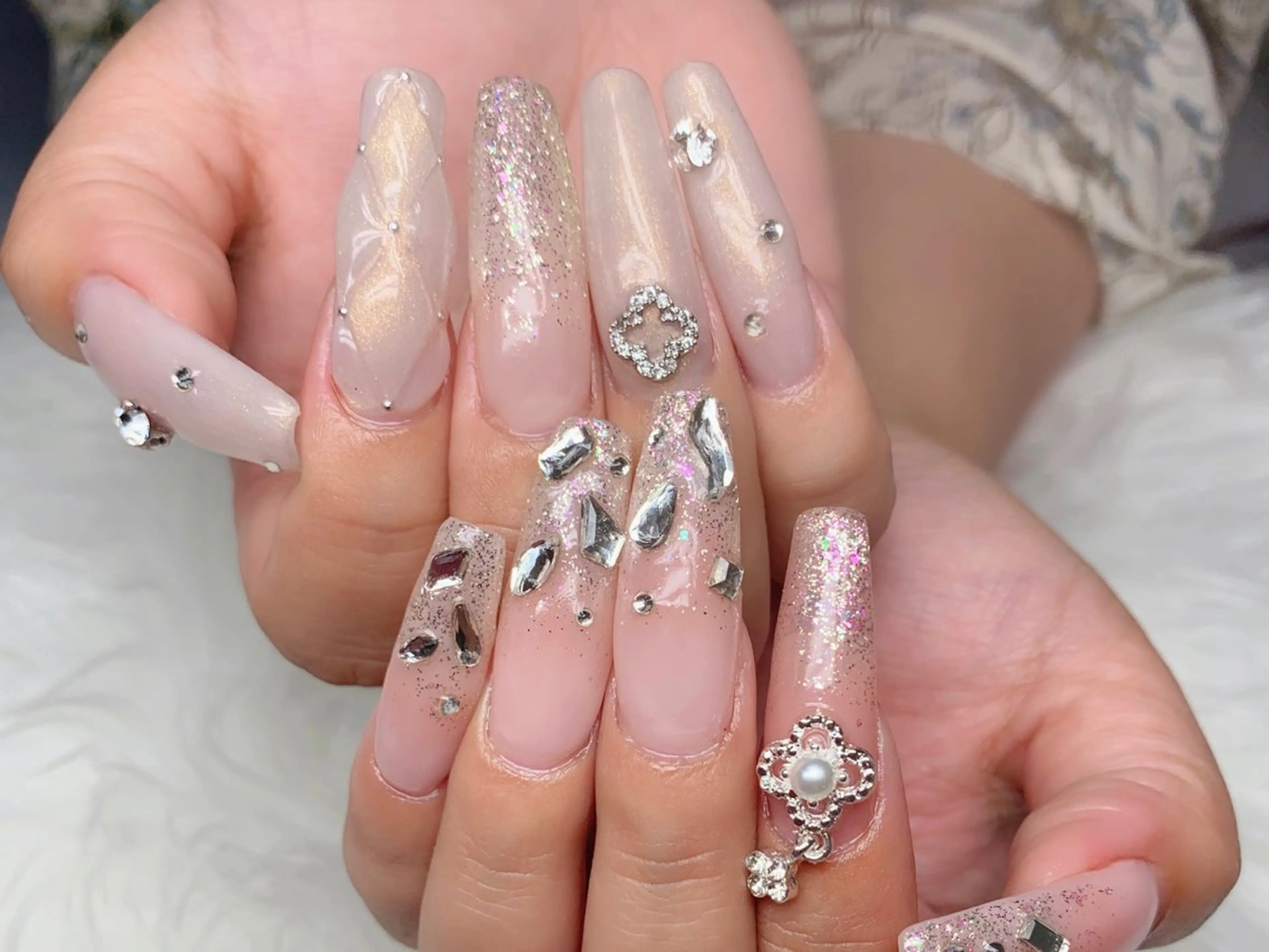 ネイル 韓国ネイル ロングネイル 春ネイル ワンホンネイル 冬ネイル ハンドネイル H'ami nail salon所属・ハミネイルサロン ハナのネイルデザイン