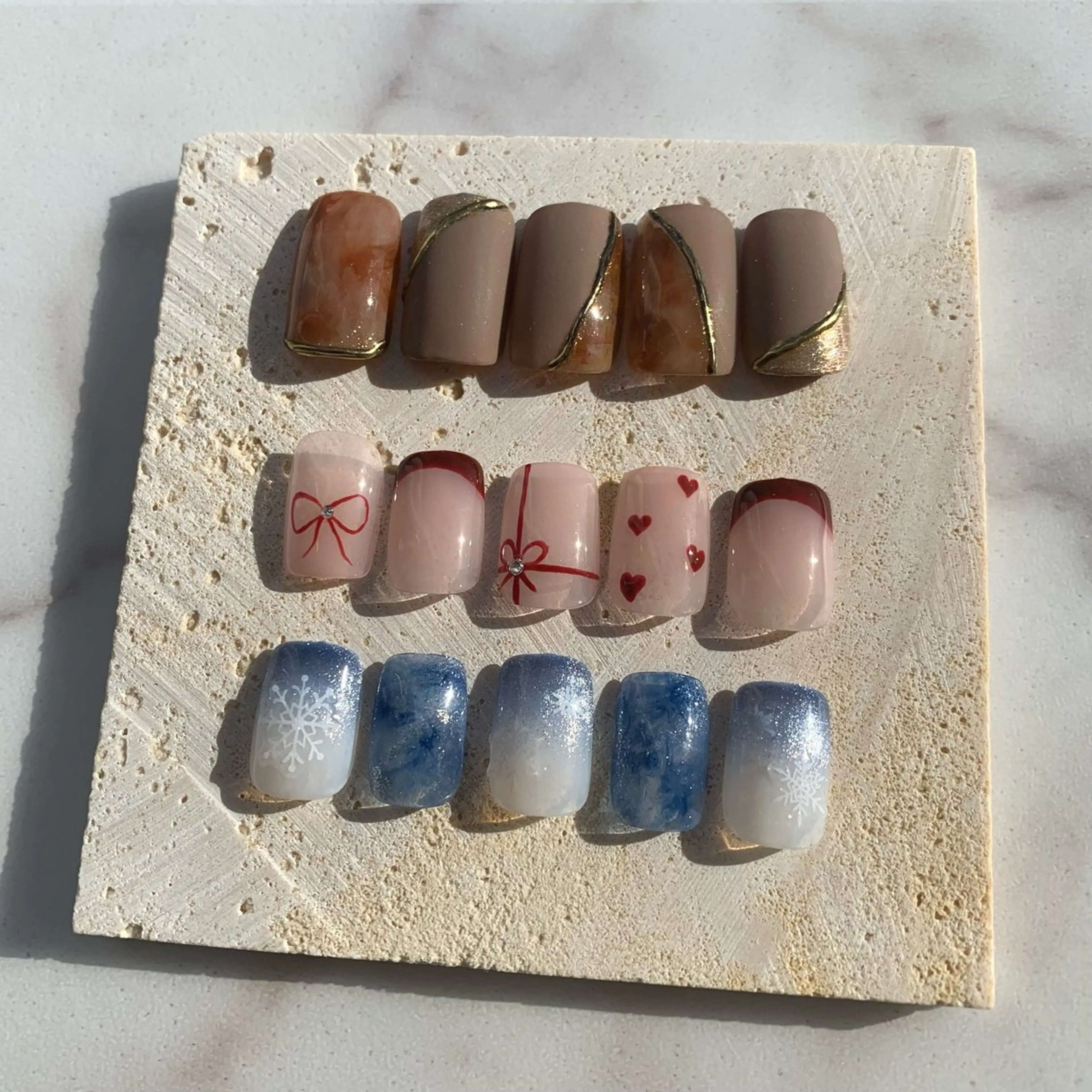 ネイル ANEMONA NIHOのネイルデザイン