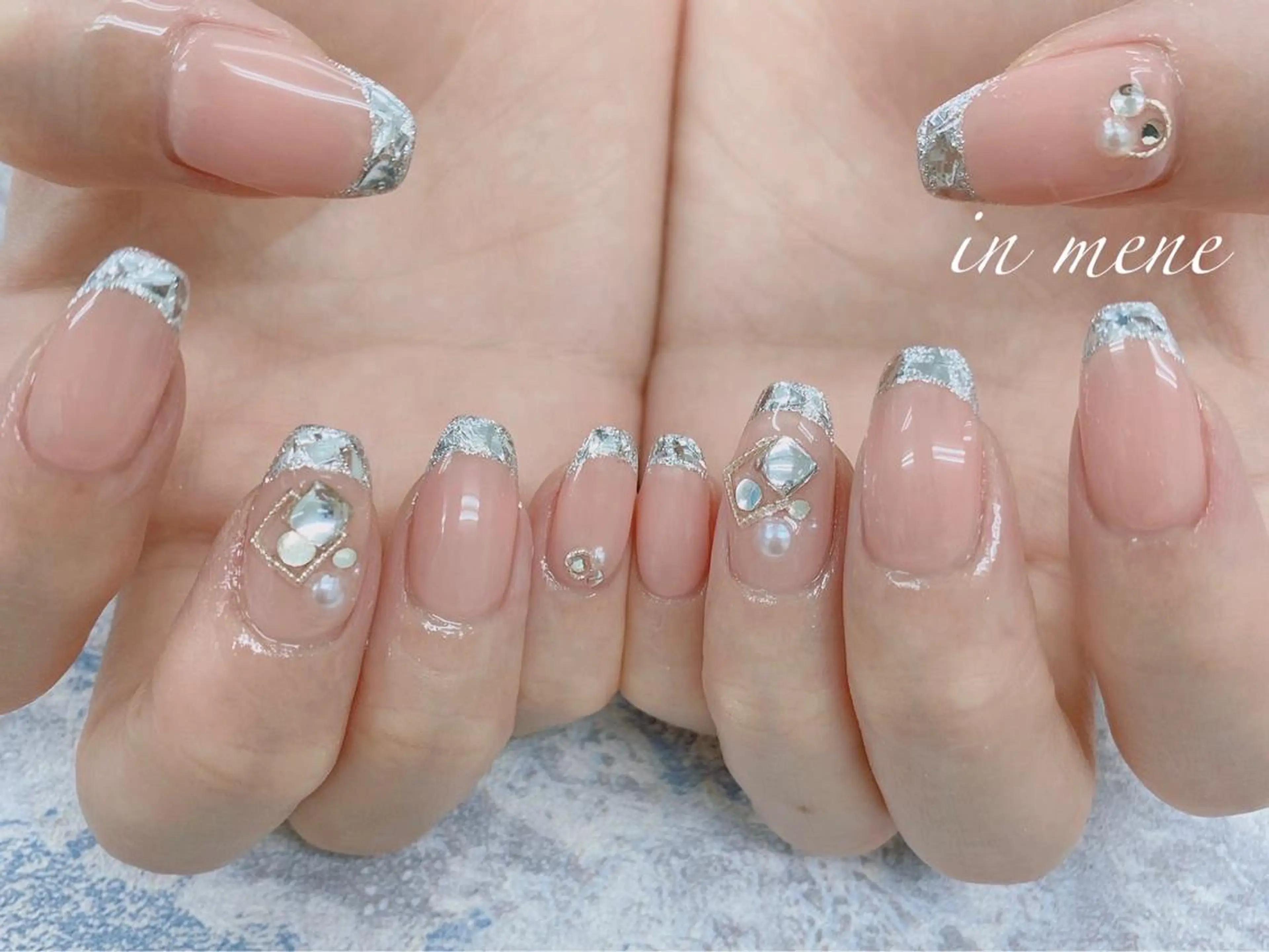 ネイル フレンチネイル ミラーネイル IN MENE所属・IN MENEのネイルデザイン