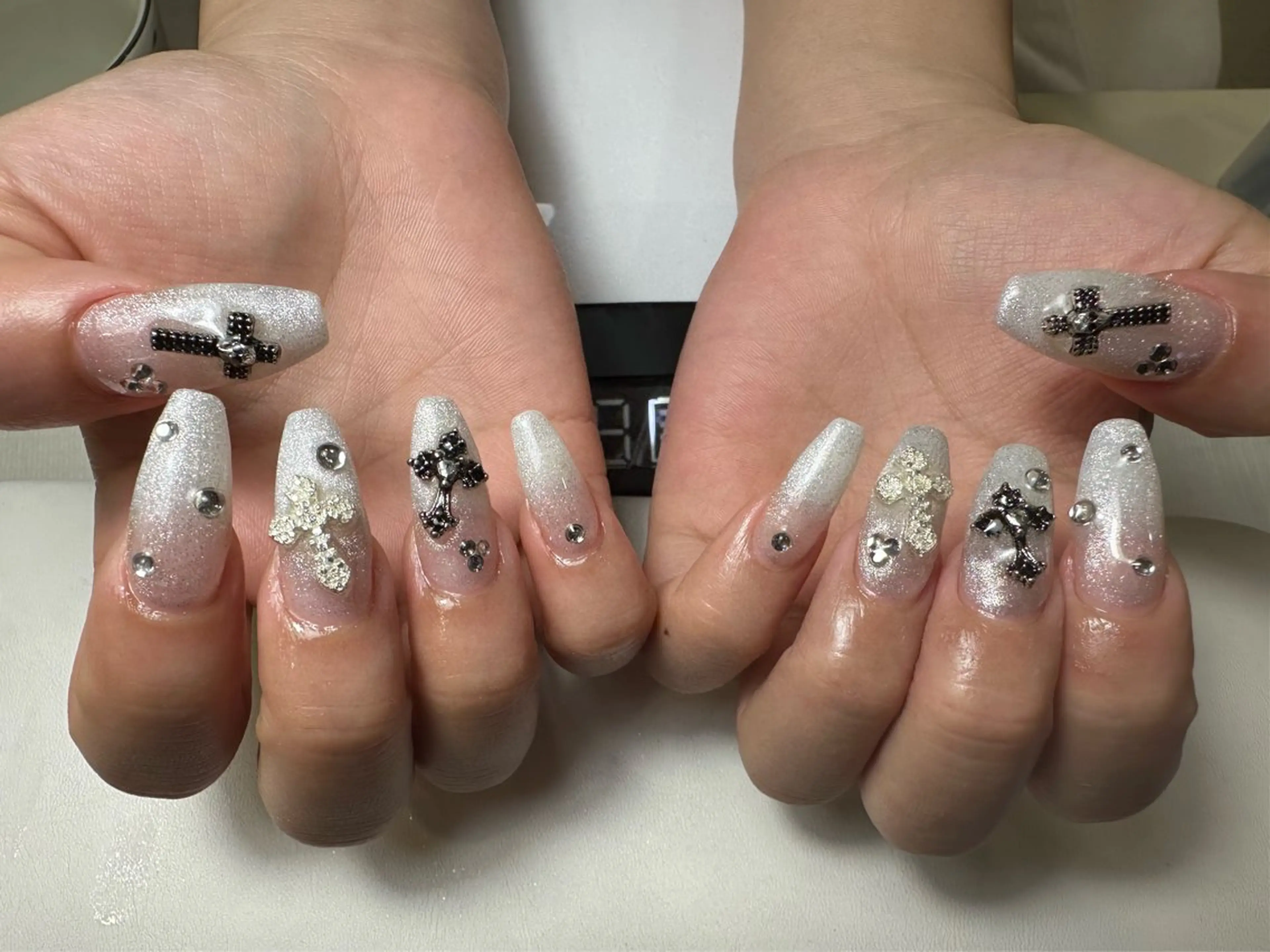ネイル ジェルネイル マグネットネイル ハンドネイル Rin Nail Artのネイルデザイン