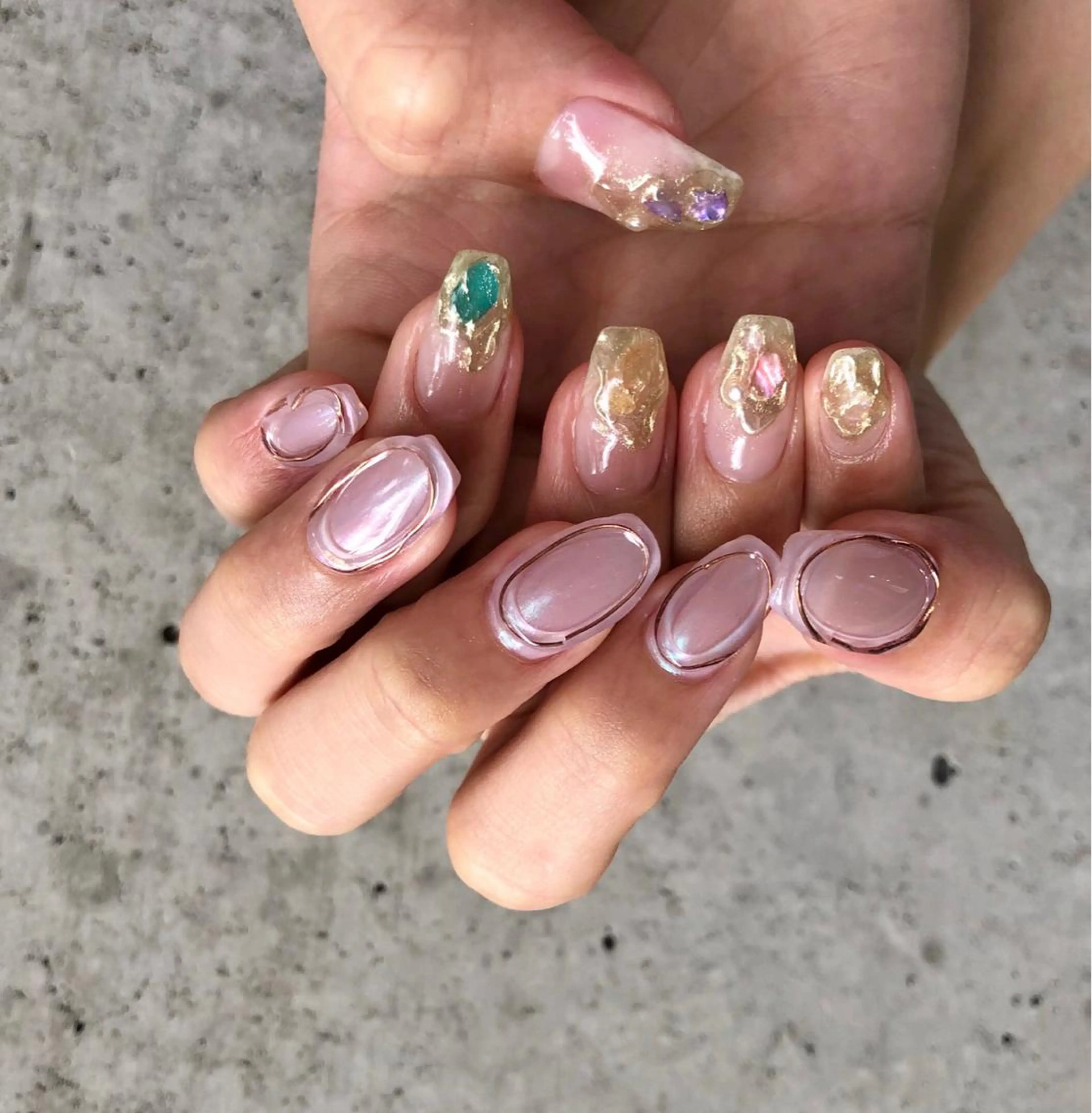 ネイル Twinkling( private salon)所属・伊藤 京香のネイルデザイン