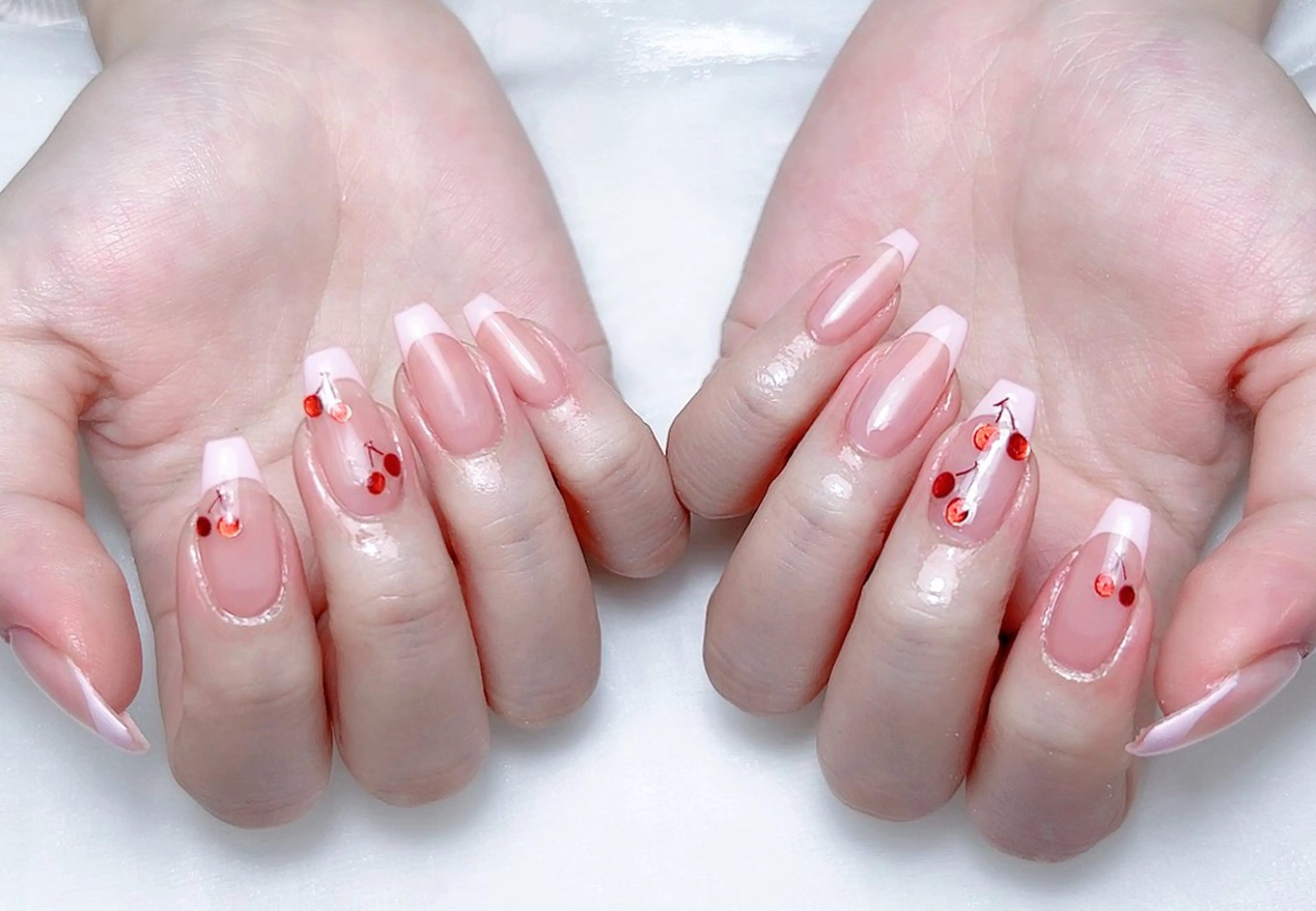 ネイル ハンドネイル 🎀Ｍ nails✨ ビューティーのネイルデザイン