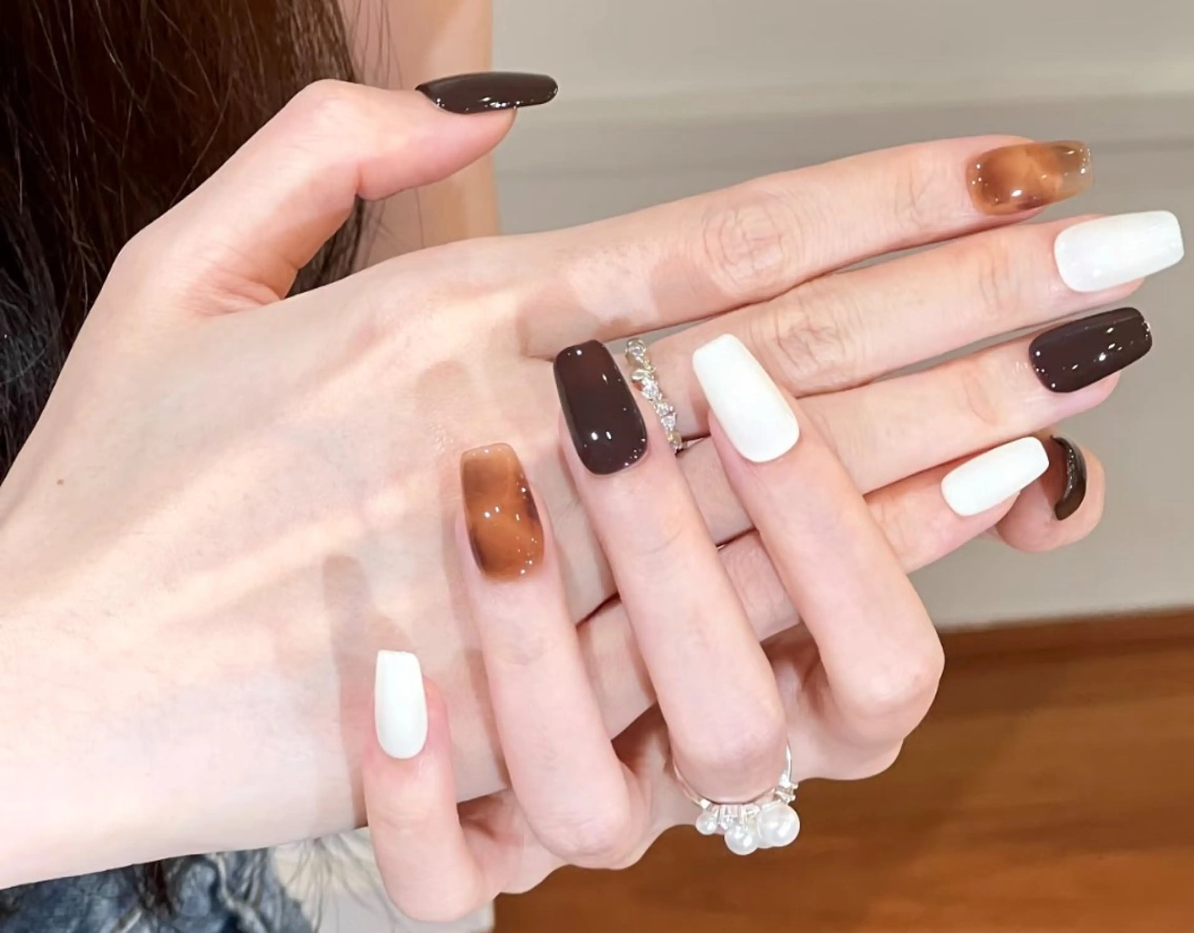 ネイル ハンドネイル ハンドケア Beauty Build Upのネイルデザイン