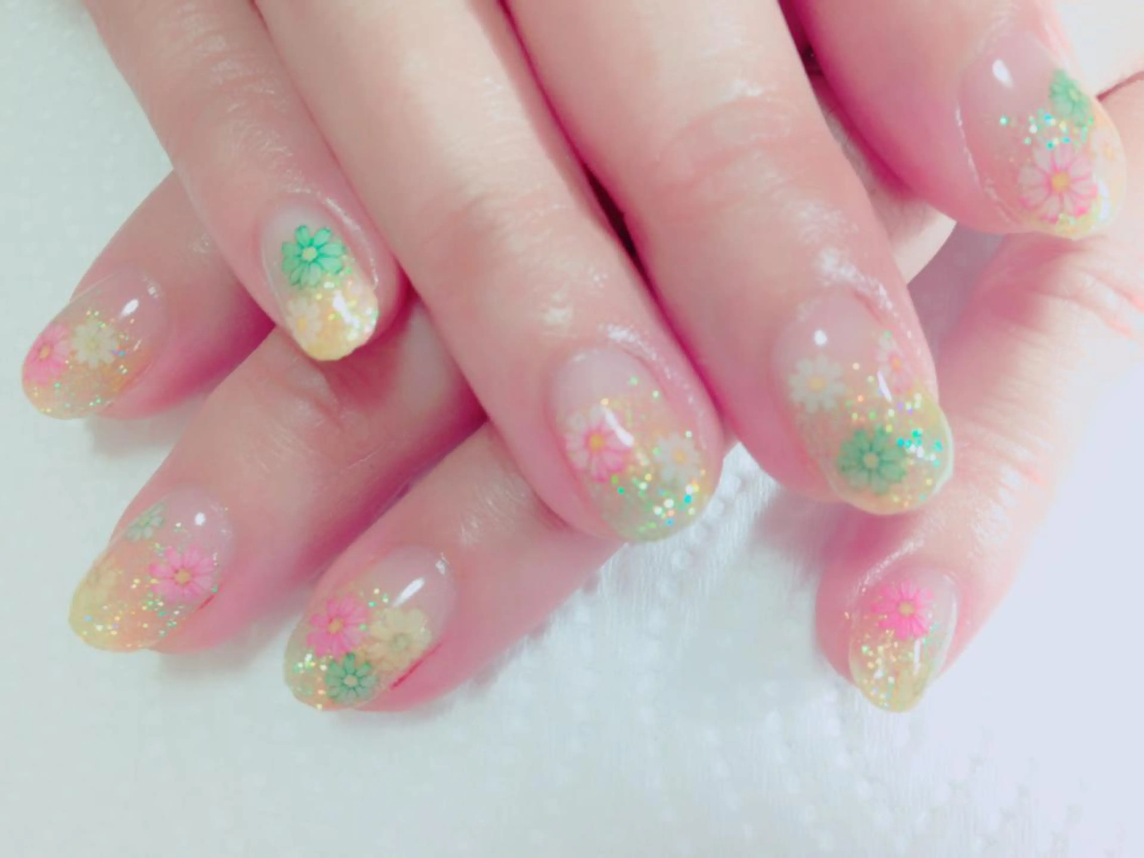 ネイル フラワーネイル リラネイル所属・福田 美代子のネイルデザイン