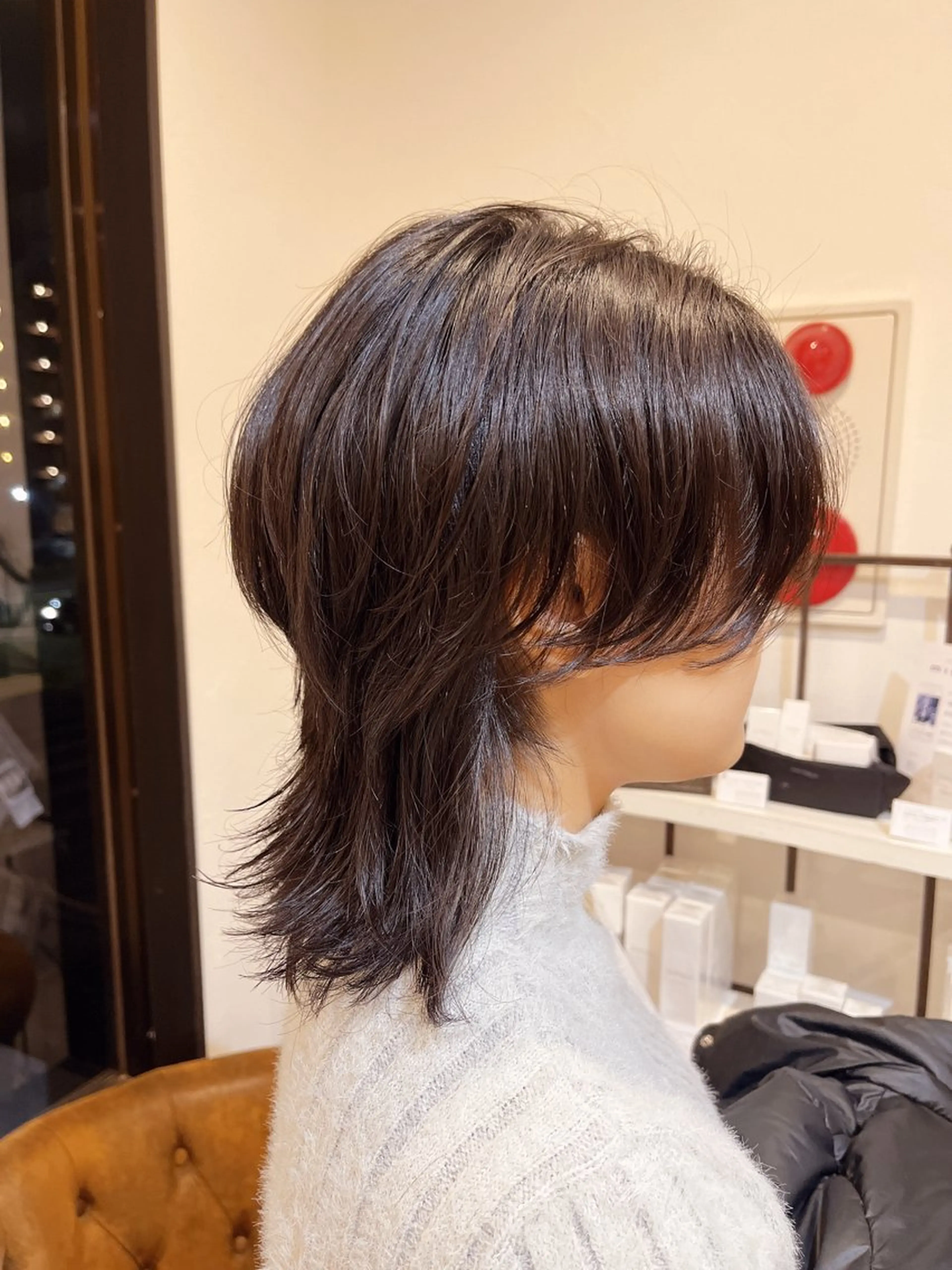ミディアム ミディアムパーマ ウルフカット 赤み消しカラー 🩵かりんのヘアスタイル