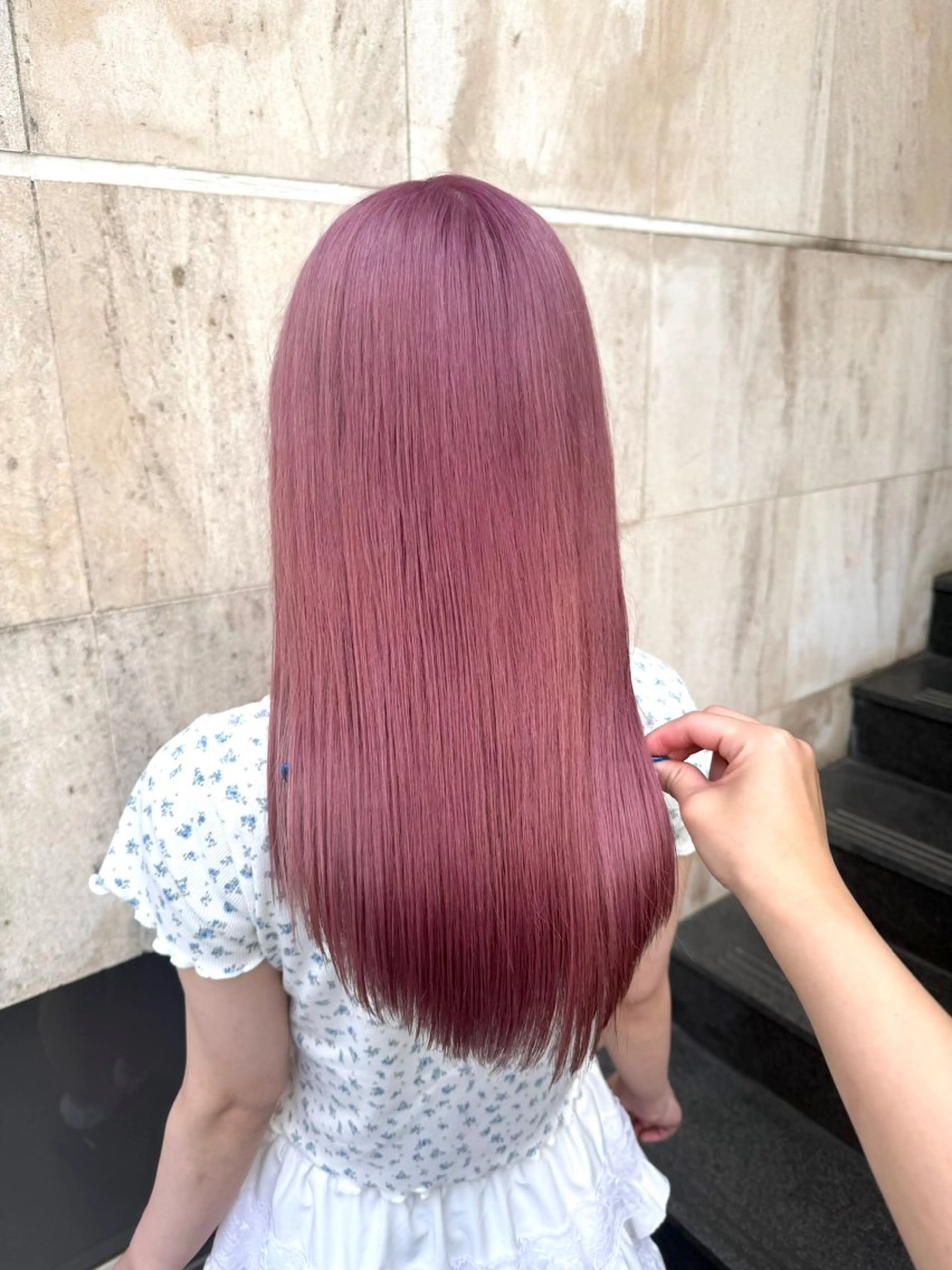 ロング カラー 切りっぱなしボブ ベージュカラー ブリーチ ブラウンカラー ケアブリーチ カット ヘアカラー トリートメント ヘッドスパ ヘアセット Wカラー/髪質改善/ 艶カラー🩶Sanaのヘアスタイル