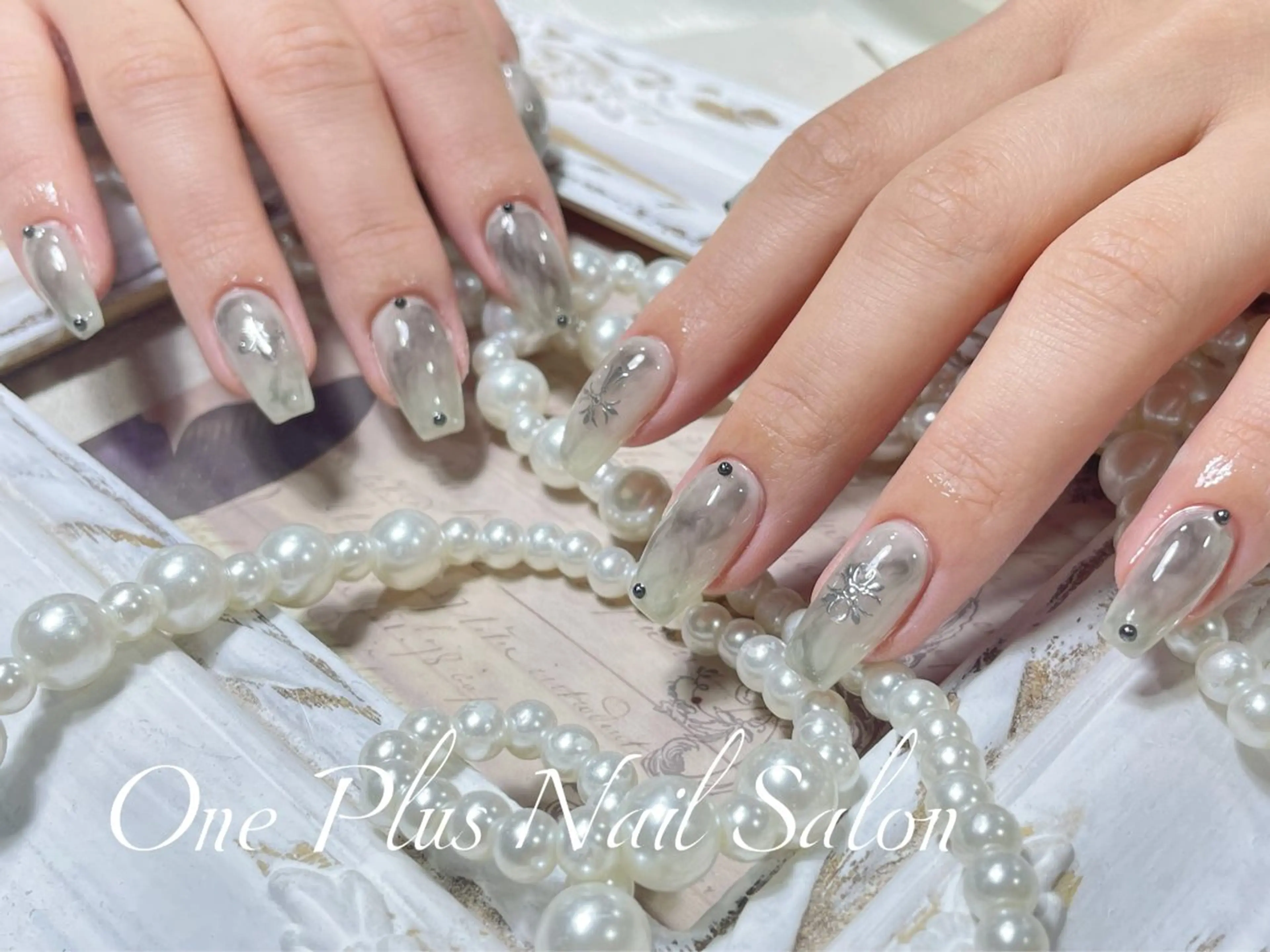 ネイル ハンドネイル One Plus Nail Salonのネイルデザイン