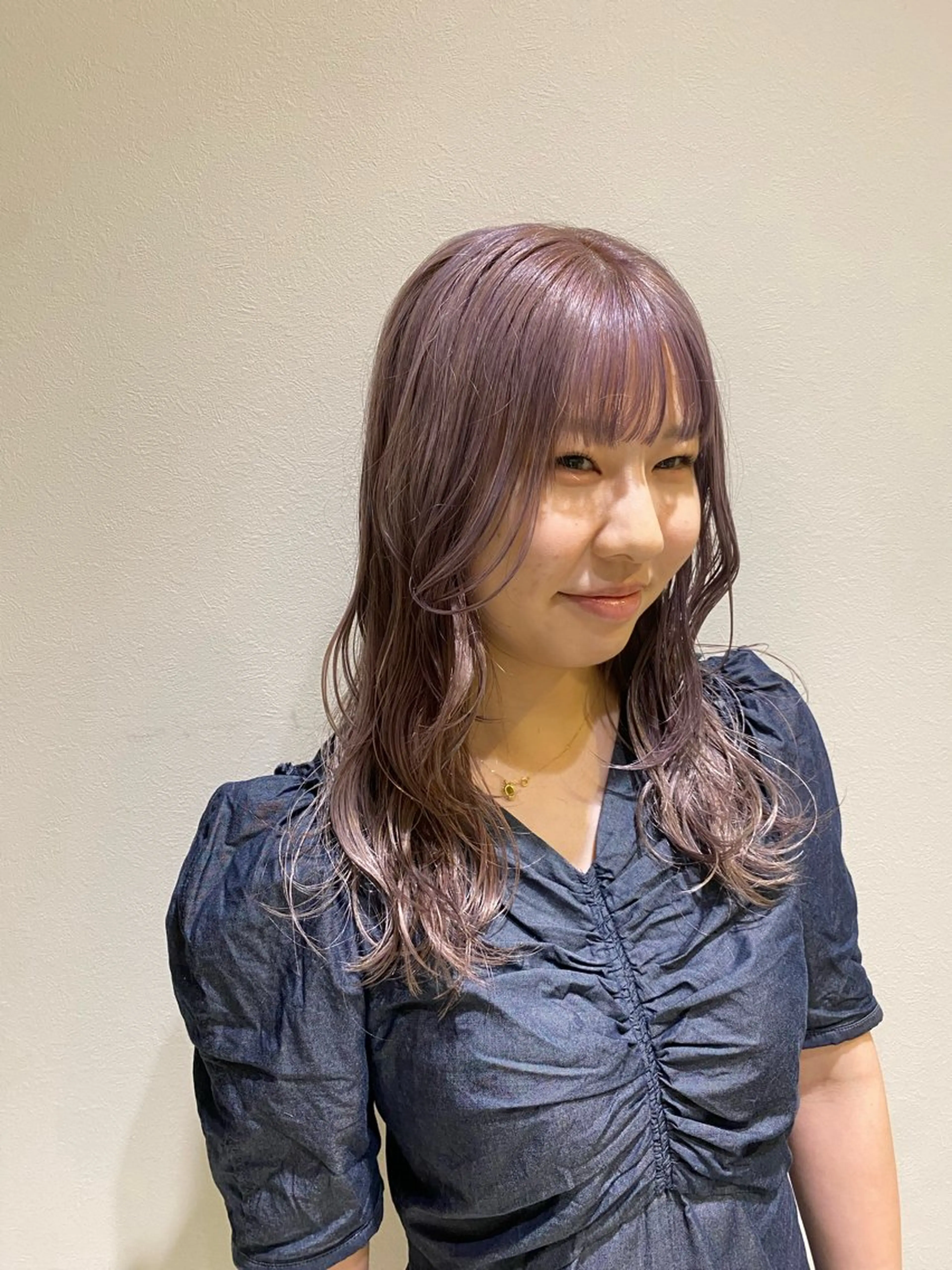 セミロング ヘアカラー 長岡 香澄のヘアスタイル