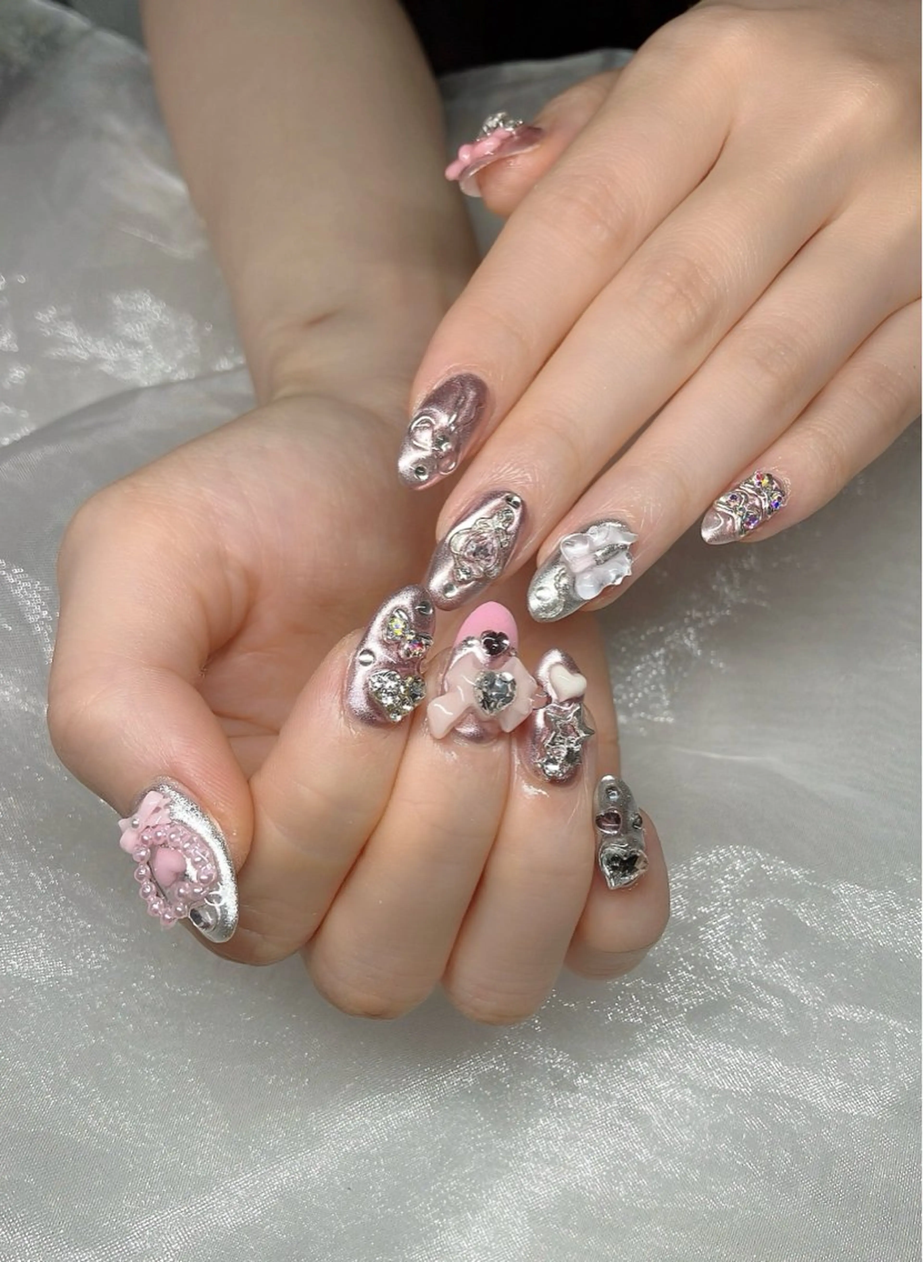 ネイル ハンドネイル ハンドケア Hi Beauty 渋谷(ネイル、ハイパーナイフ6、脂肪れいきゃく、マッサージ＆エステサロン)所属・Hi beauty 渋谷のネイルデザイン