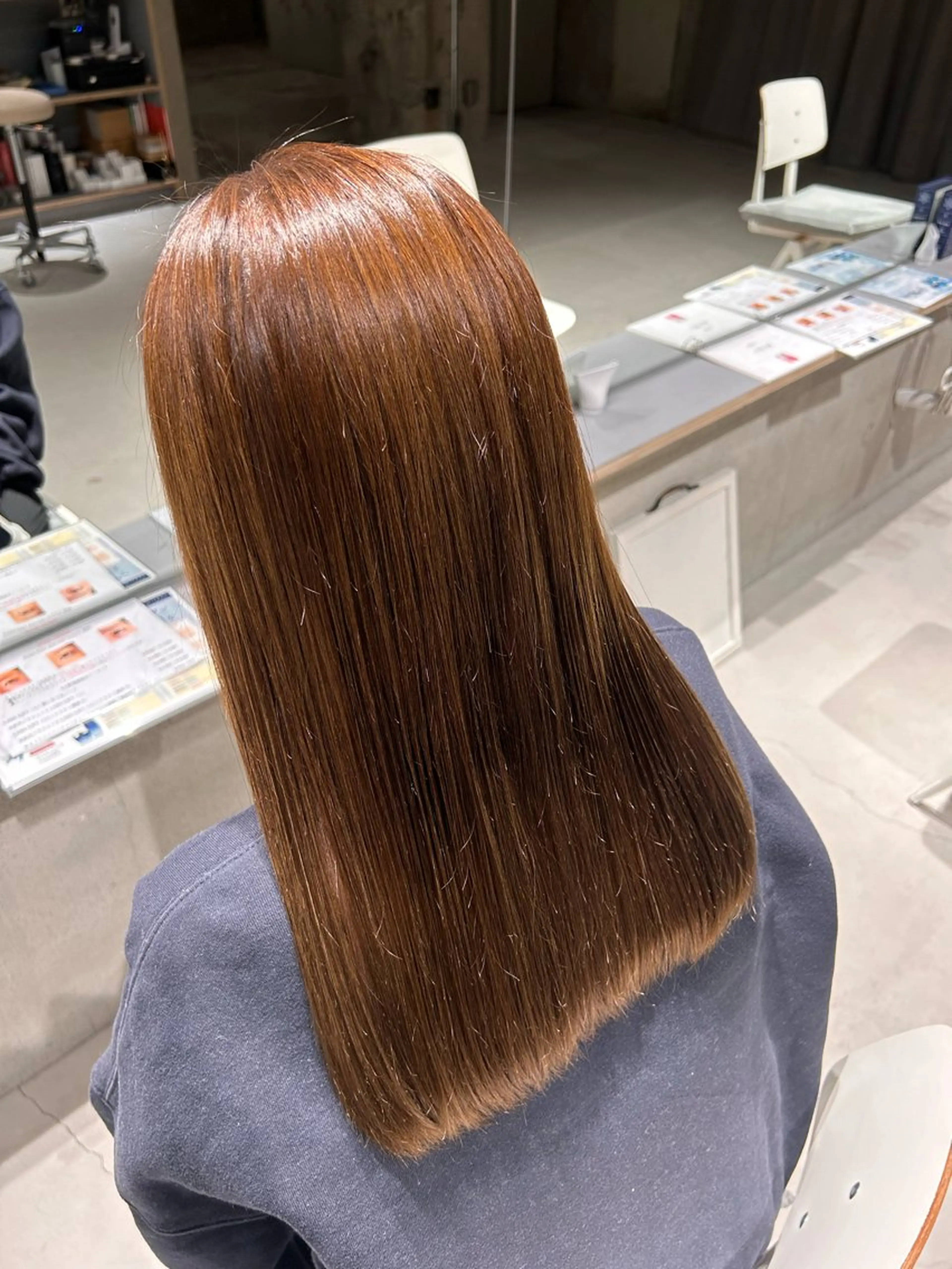 ロング カラー ヘアカラー 玉置 七海のヘアスタイル
