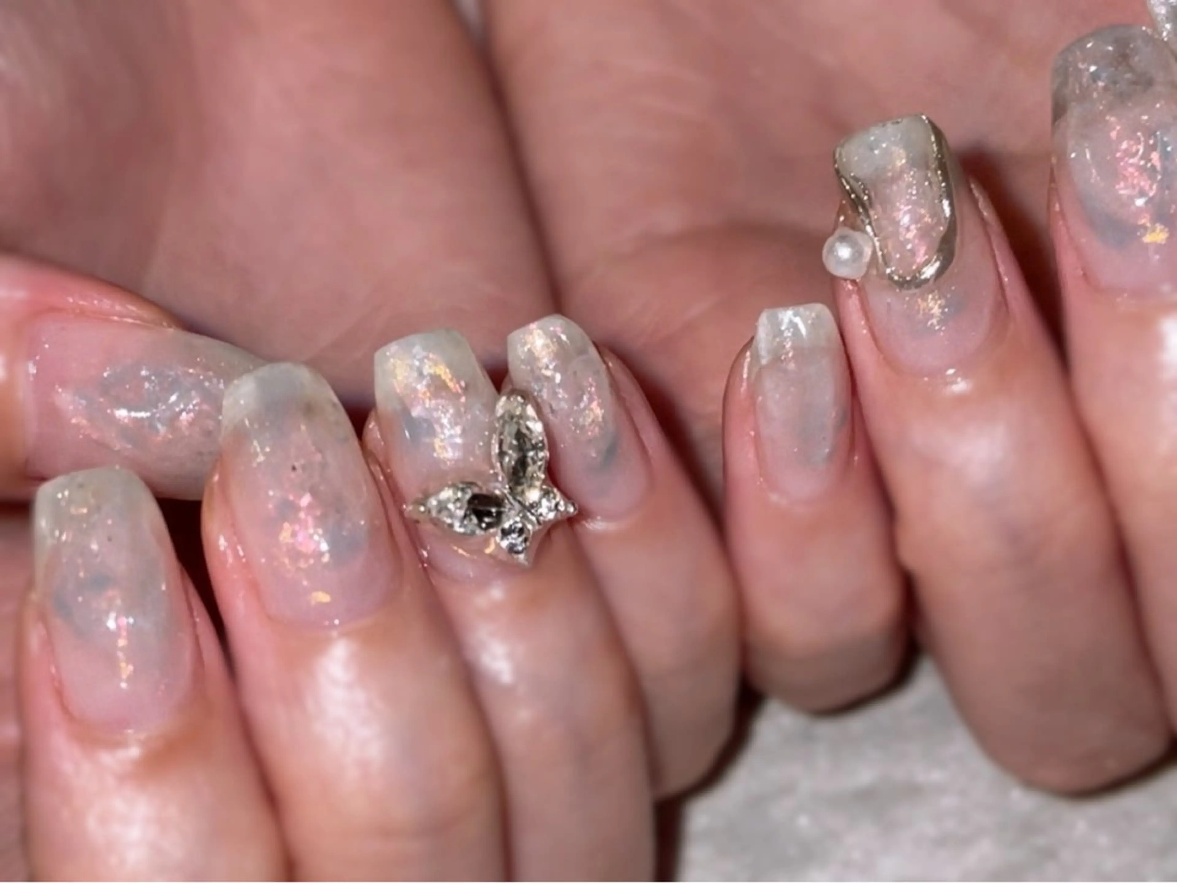 ネイル ニュアンスネイル ハンドネイル G's  nail所属・横浜本郷台駅 《G's nail》のネイルデザイン