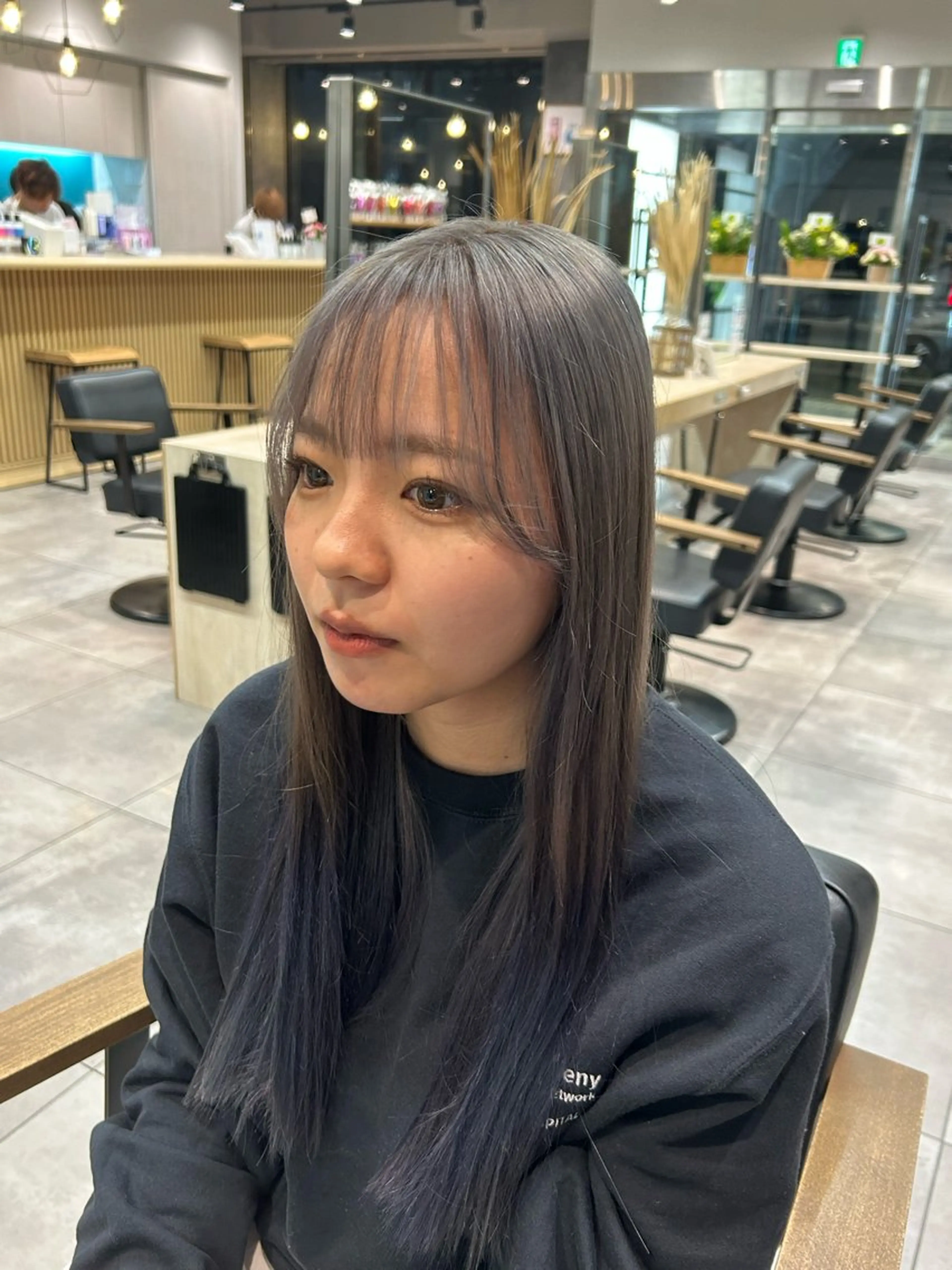 セミロング ヘアカラー ショート・ボブ 🌈chinaのヘアスタイル