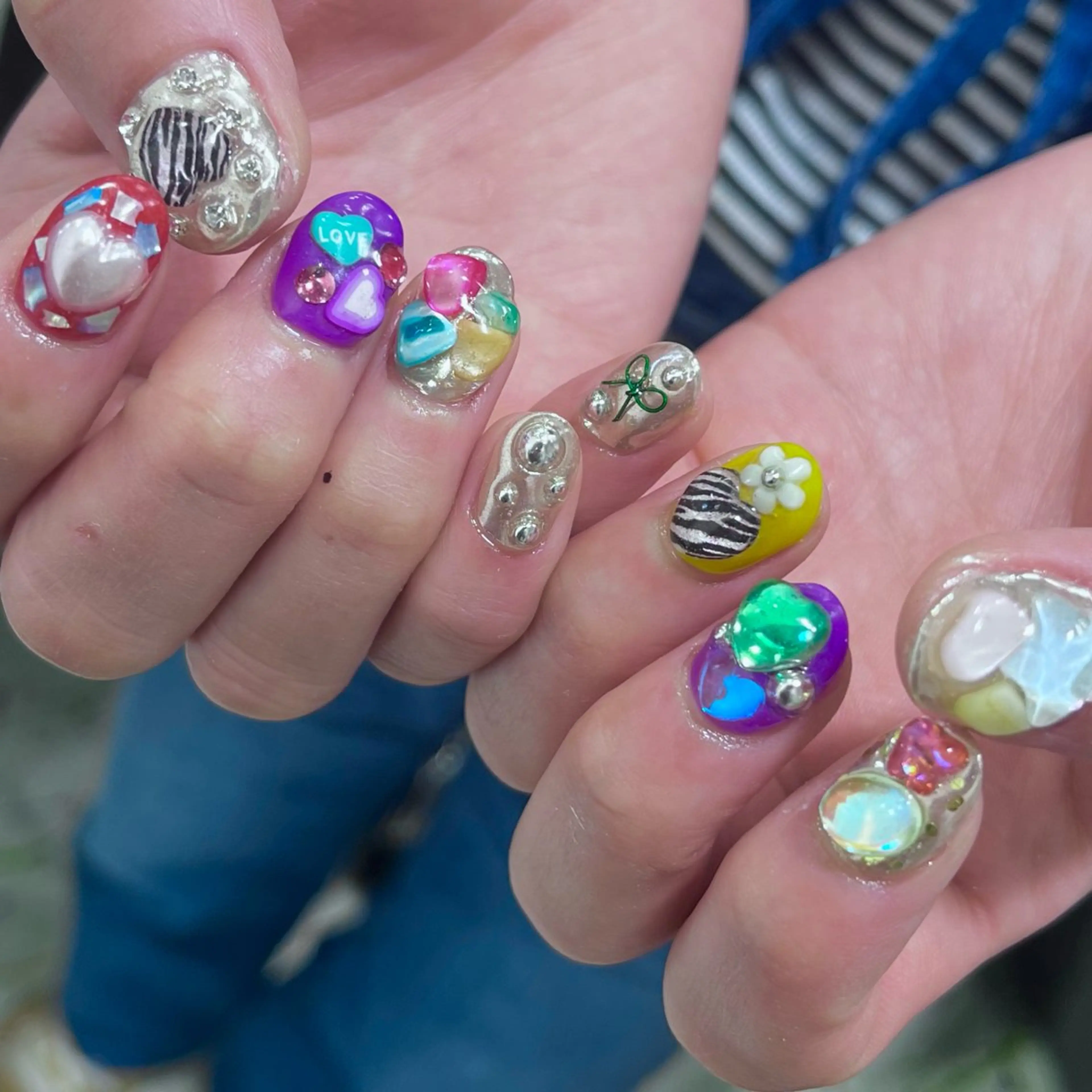 ネイル オーロラネイル ハート キラキラネイル ミラーネイル ハンドネイル フットネイル para ☀︎ sol by BECK所属・Para Sol nail　Maoのネイルデザイン