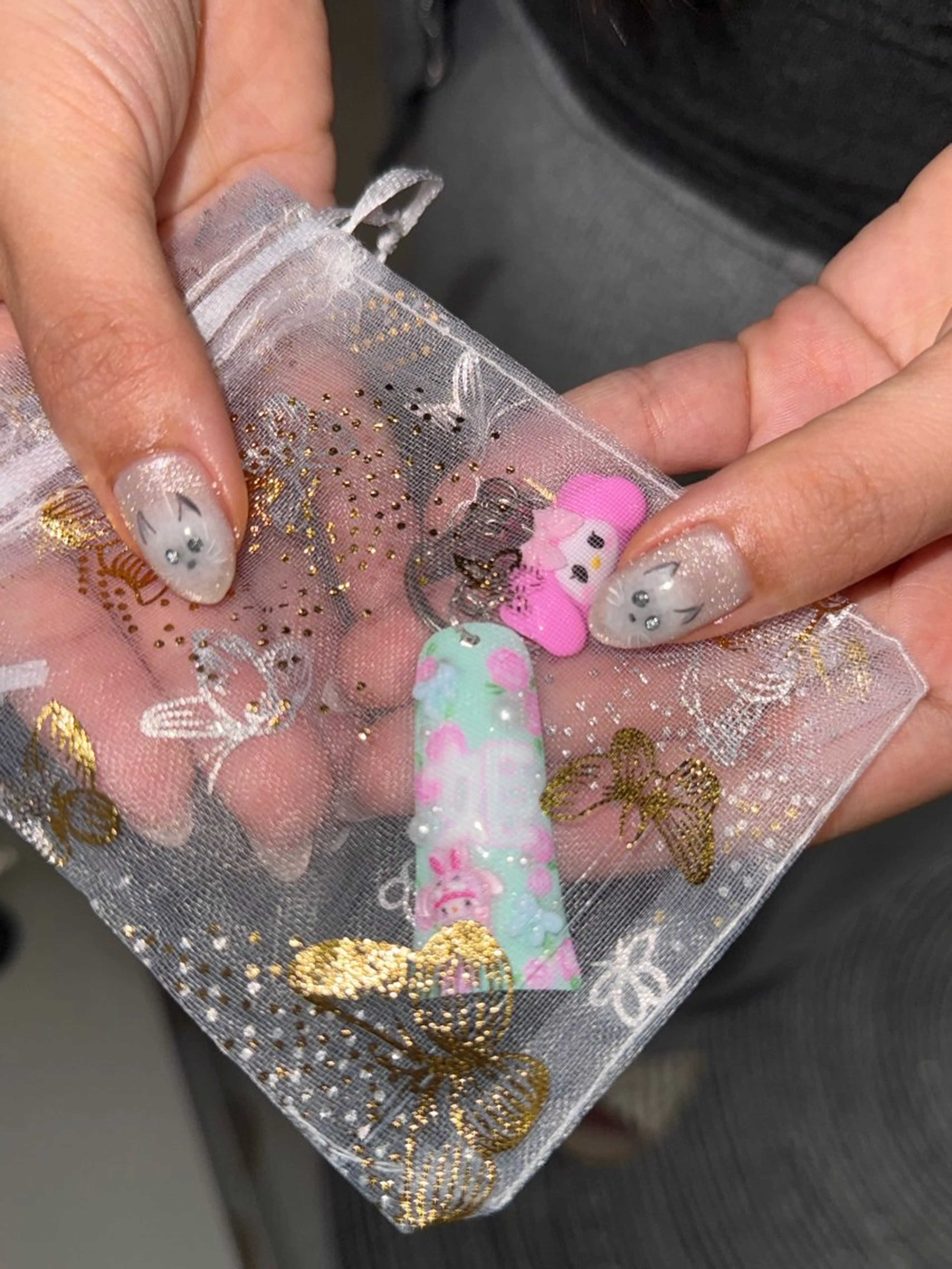 ネイル ハンドネイル ハンドケア ONIKA Nail 青山通り店所属・ONIKA Nail 表参道A4🦋2分のネイルデザイン