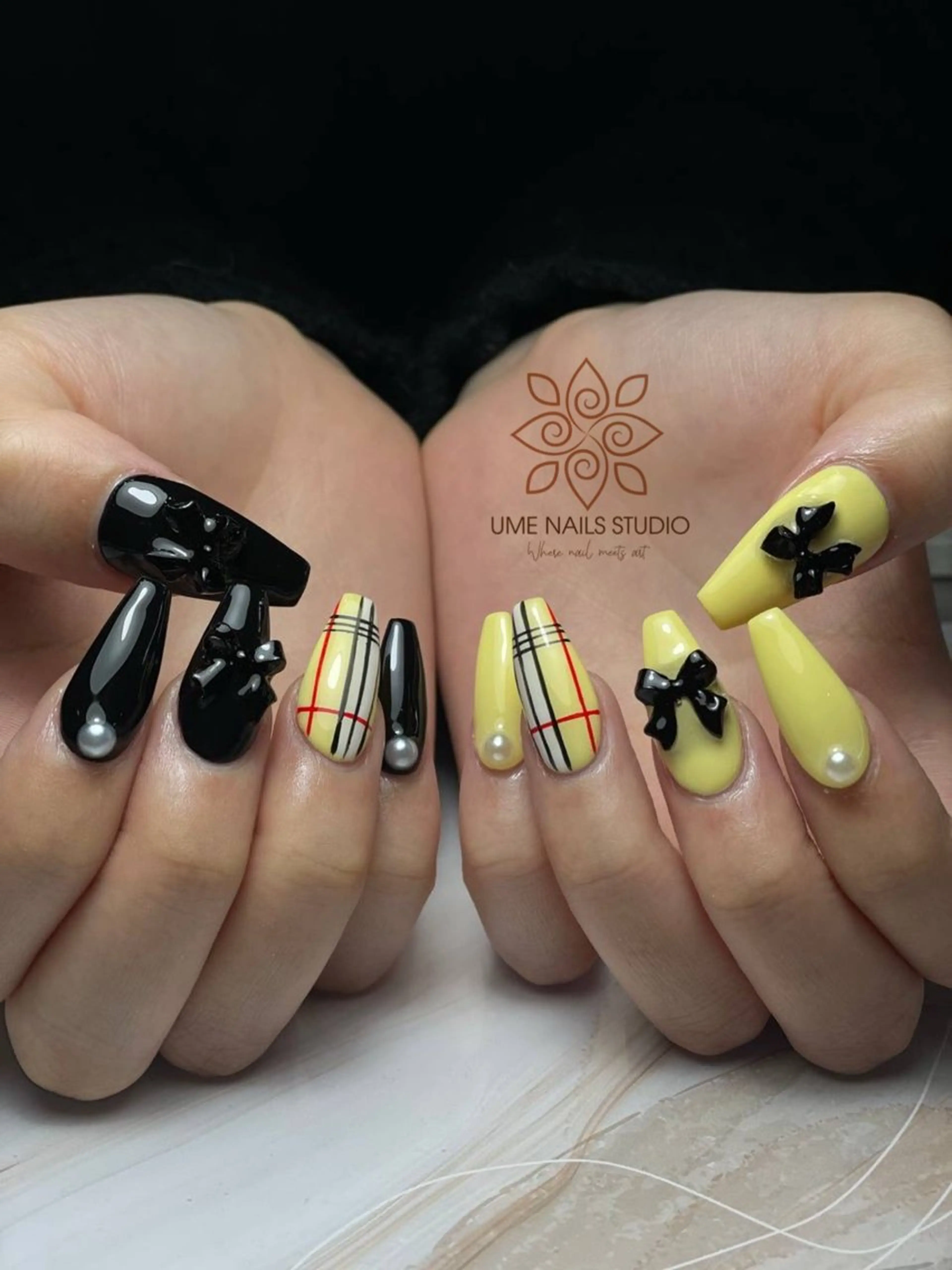 ネイル チークネイル クリアネイル ガーリー キラキラネイル 韓国ネイル ハンドネイル Ume Nail Studioのネイルデザイン