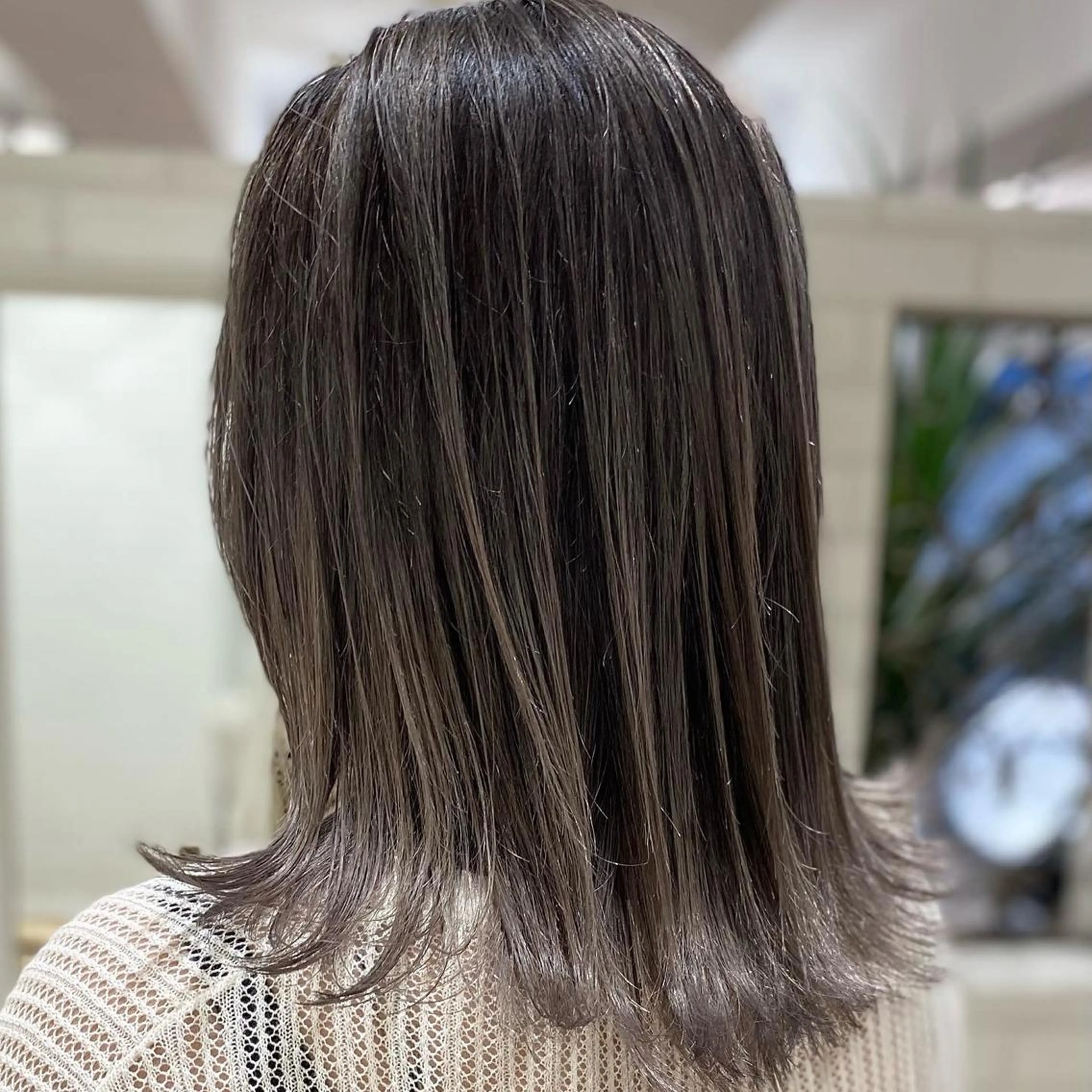 セミロング カラー ヘアアレンジ ヘアカラー トリートメント 久米 治仁のヘアスタイル