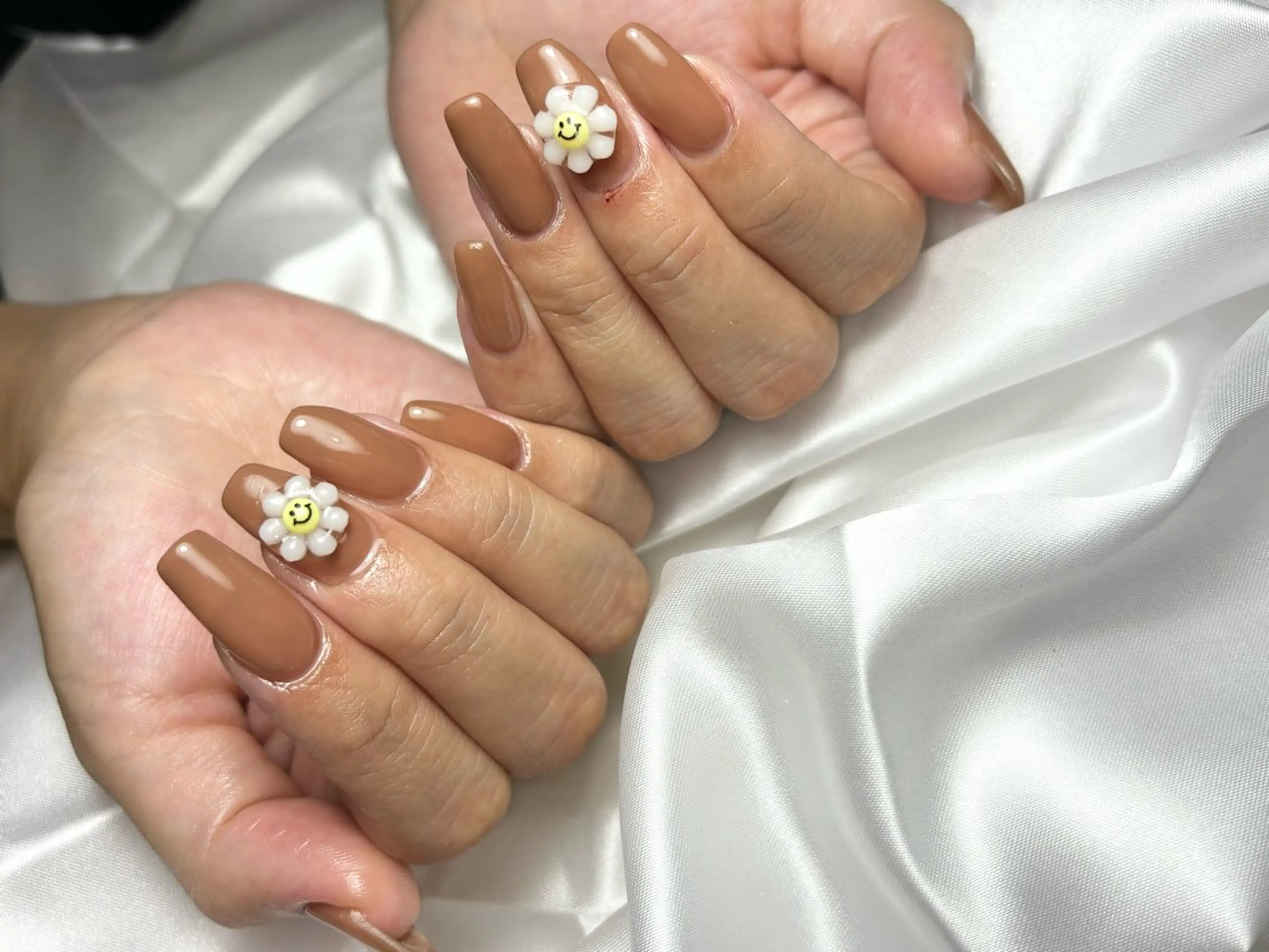 ネイル ハンドネイル MIKA ♡のネイルデザイン