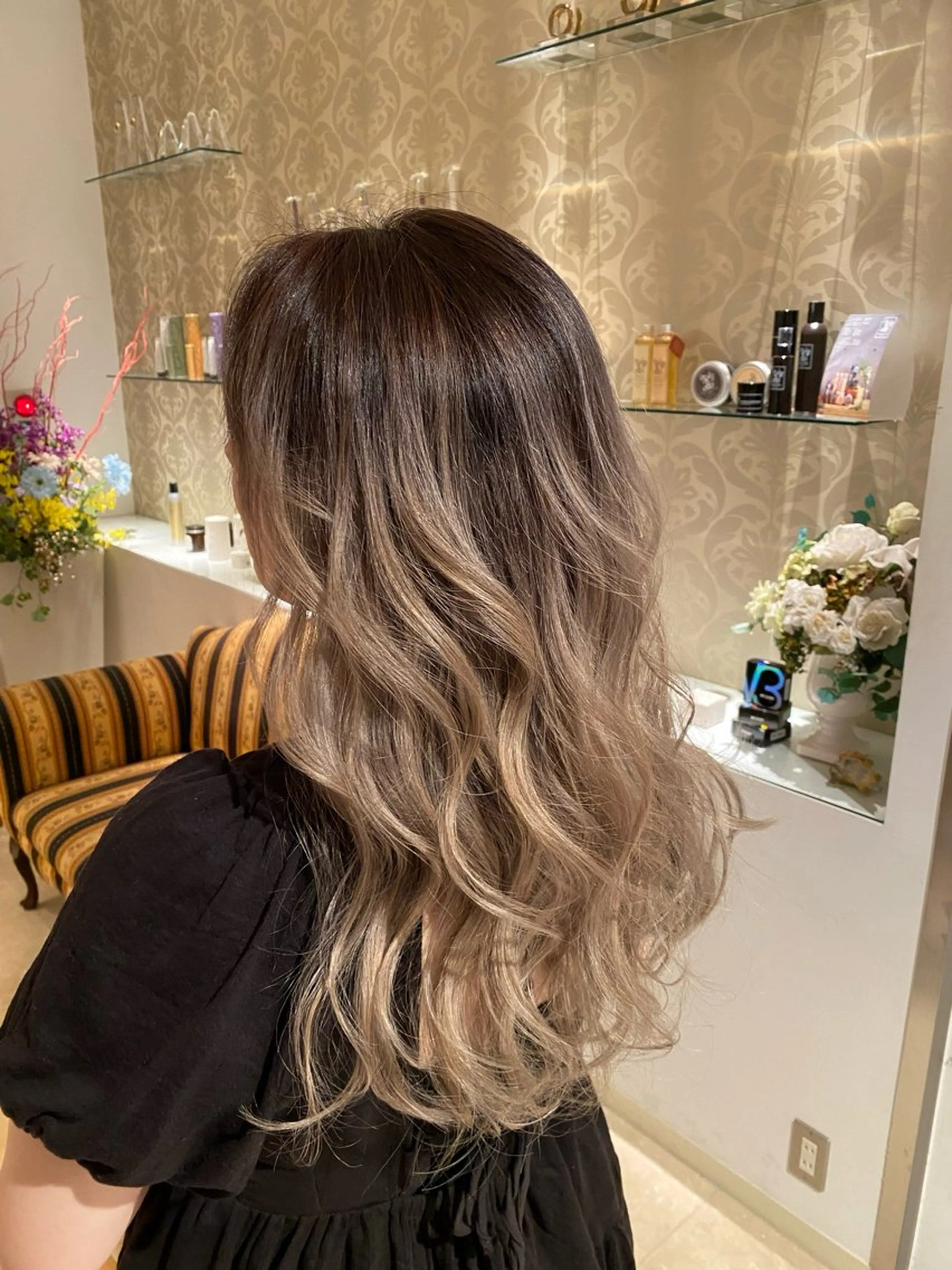 ロング カラー カラースペシャリスト ・齊藤 羽瑠輝のヘアスタイル