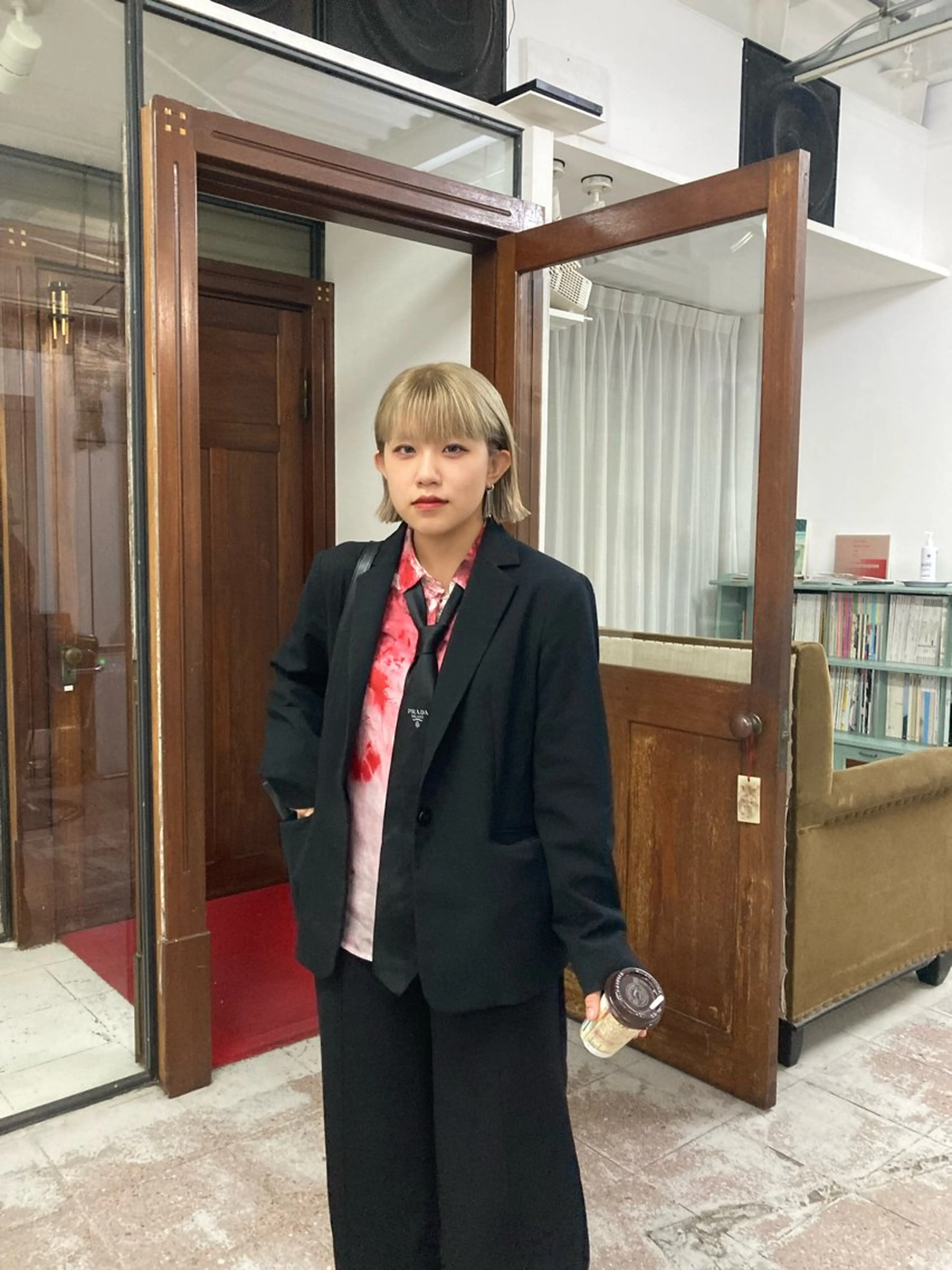 カラー Lolonois梅田 澤田　葵のヘアスタイル