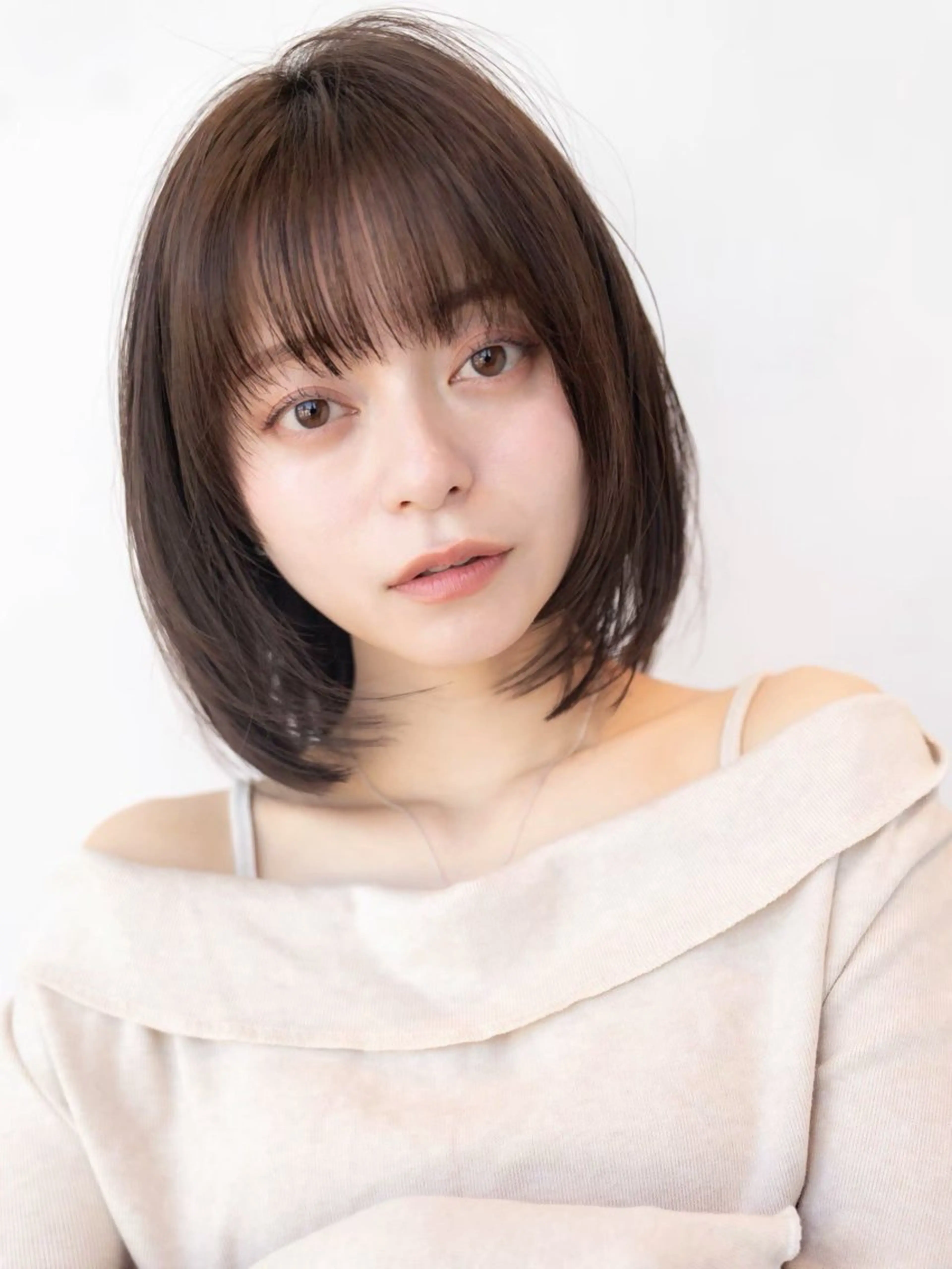 ミディアム カラー カット ヘアカラー トリートメント 垢抜けボブカット /楓のヘアスタイル