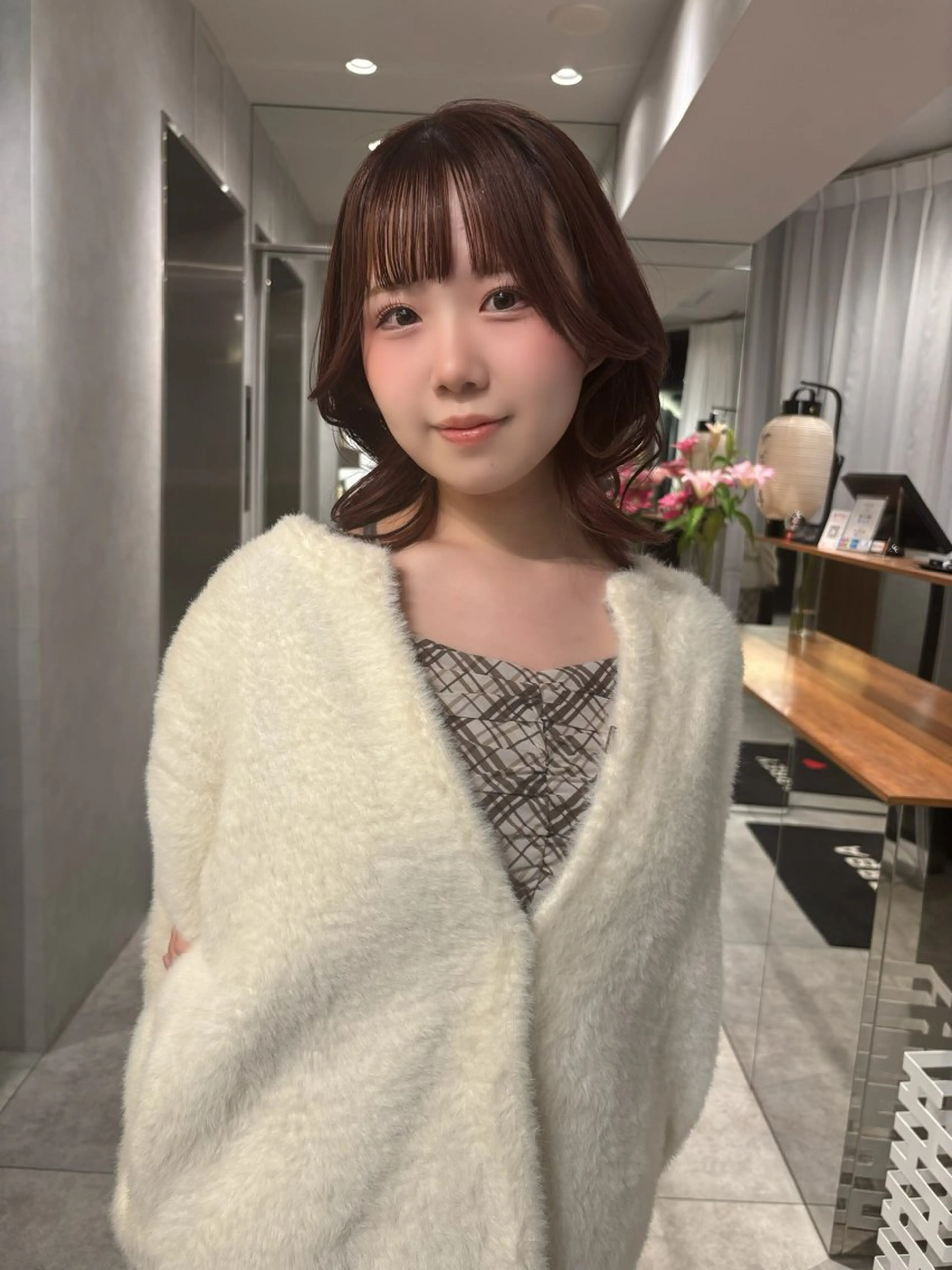 ミディアム カラー ヘアアレンジ ブラウンカラー くびれヘア ヘアカラー 高橋 遥々のヘアスタイル