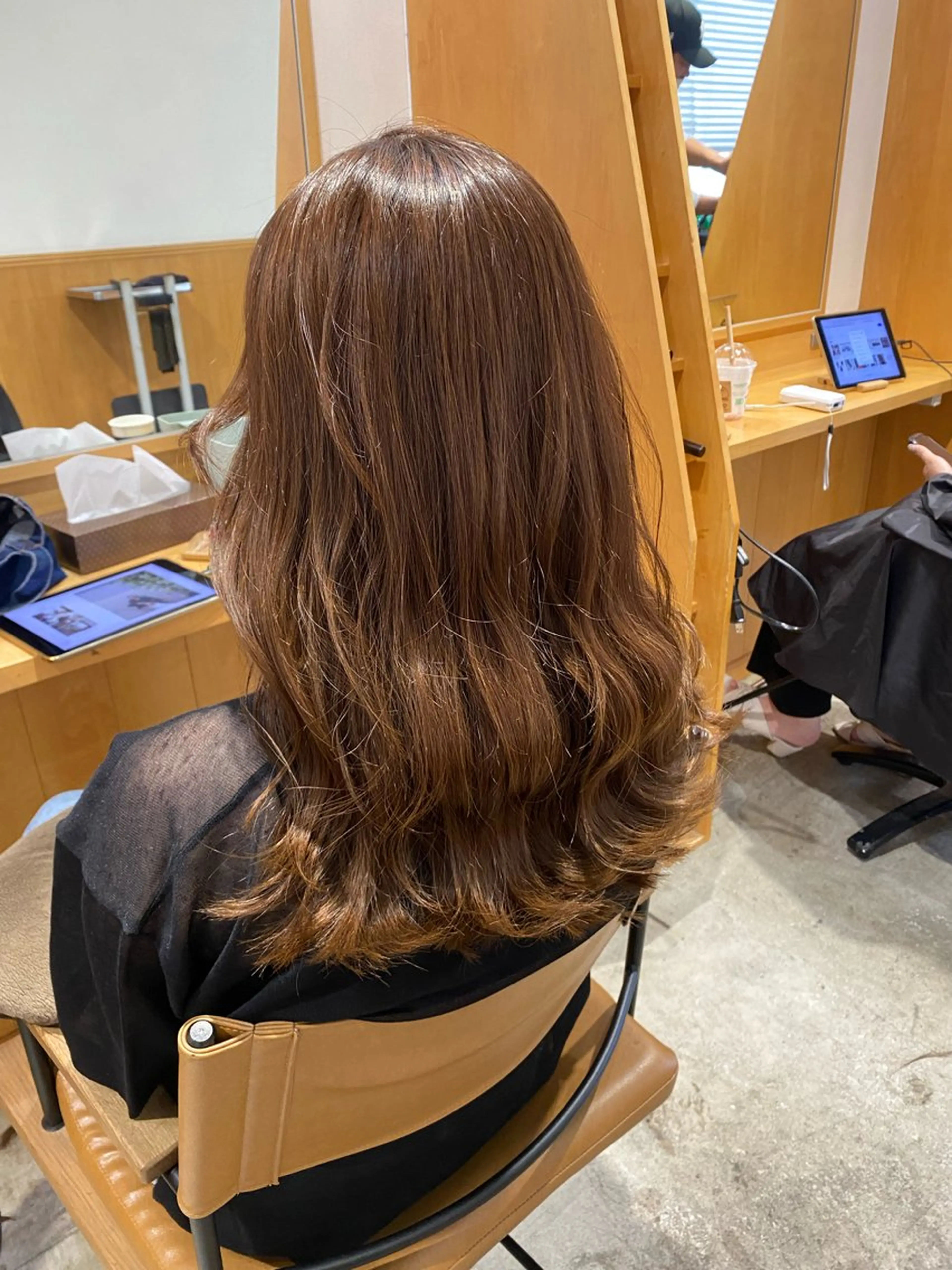 セミロング カット ヘアカラー トリートメント SALOWIN銀座PAYⅡ店所属・GINZARay2 風本朱里🐥のヘアスタイル