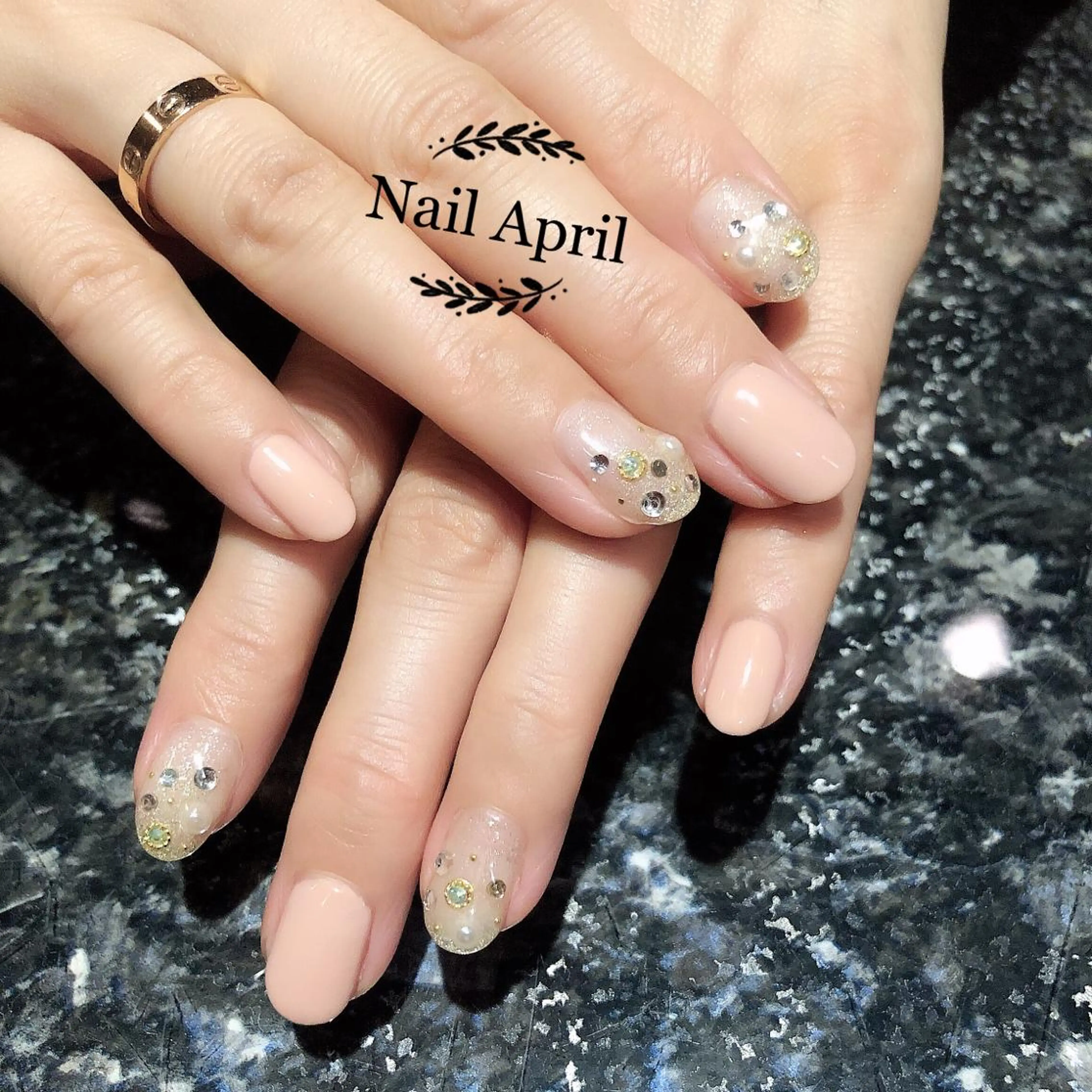 ネイル April Nailのネイルデザイン