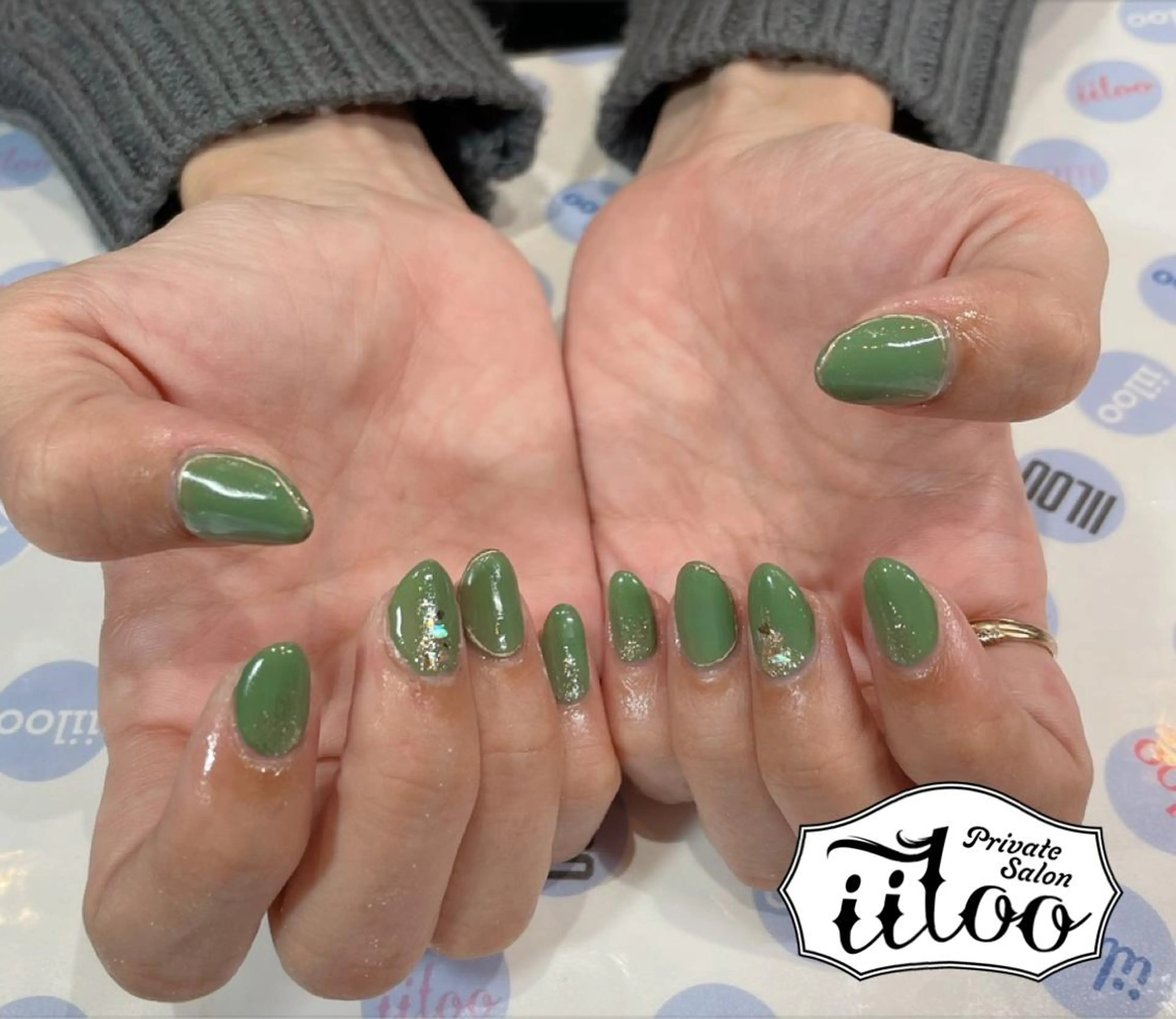 ネイル iiloo aromaworksのネイルデザイン