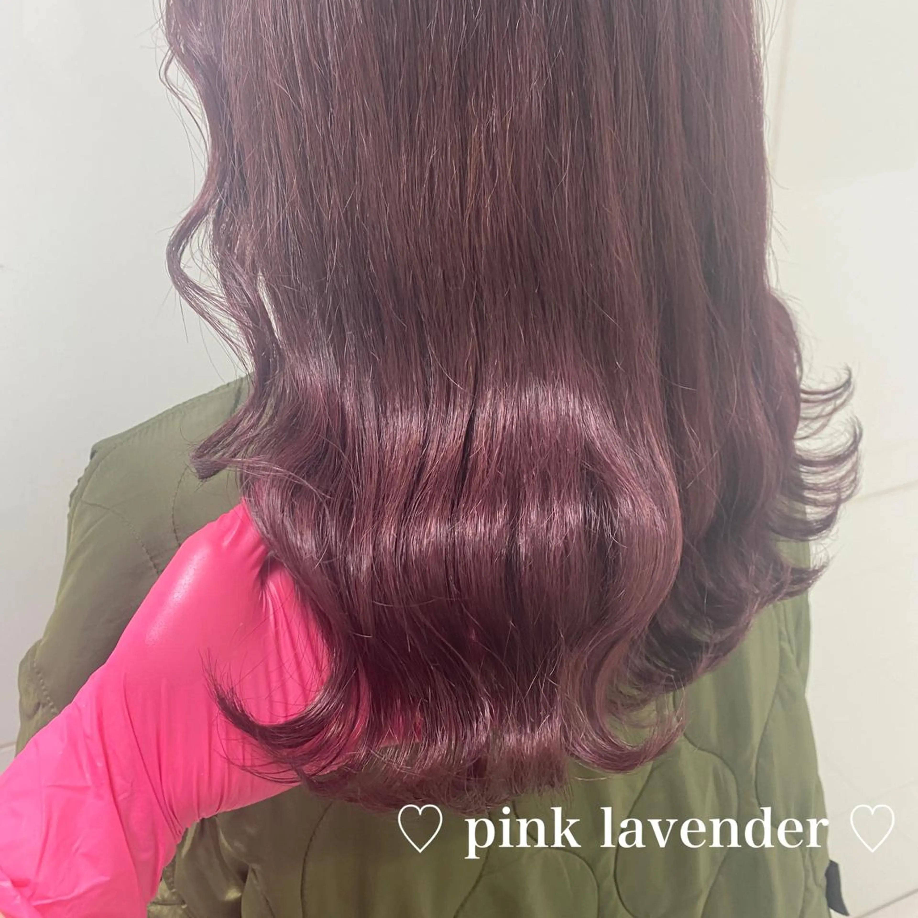 セミロング カラー パーマ ヘアアレンジ メンズ ネイル マツエク・マツパ linette所属・🐩推し活🐩 FUTABA🍒のヘアスタイル