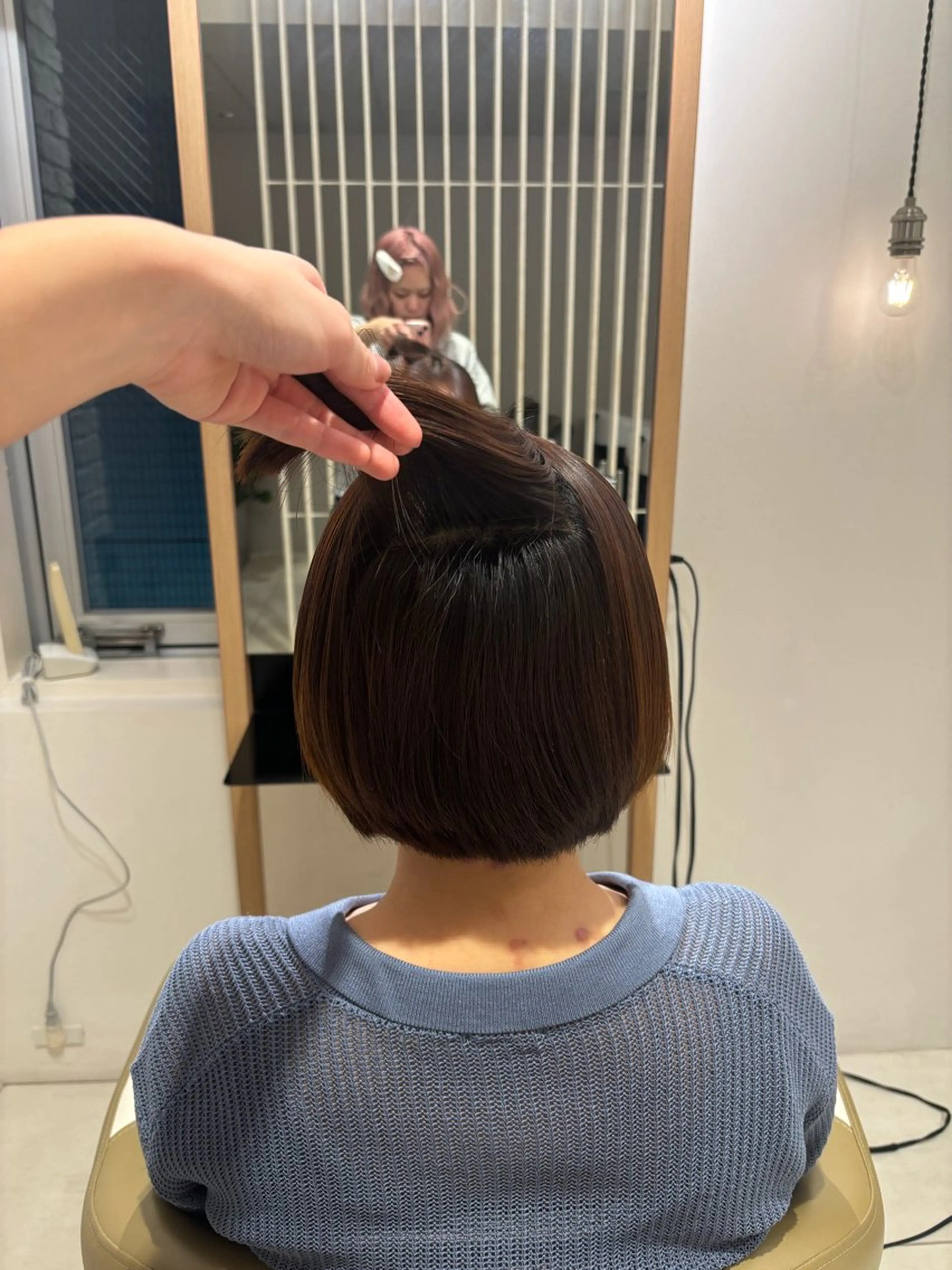 ショート 縮毛矯正 艶髪🫧‪🎀 岡由紀乃のヘアスタイル