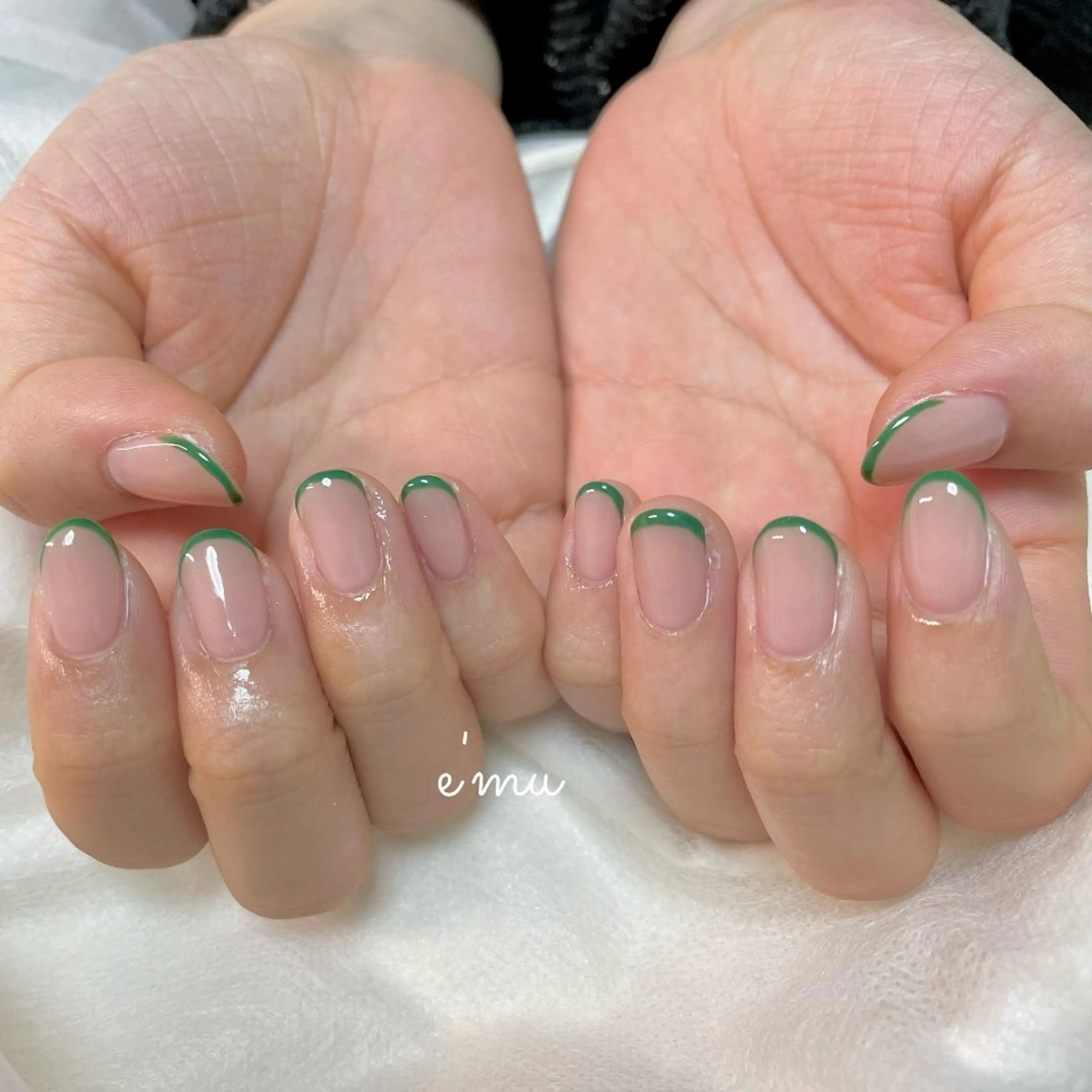 ネイル フレンチネイル ハンドネイル nail salon e'mu💐のネイルデザイン