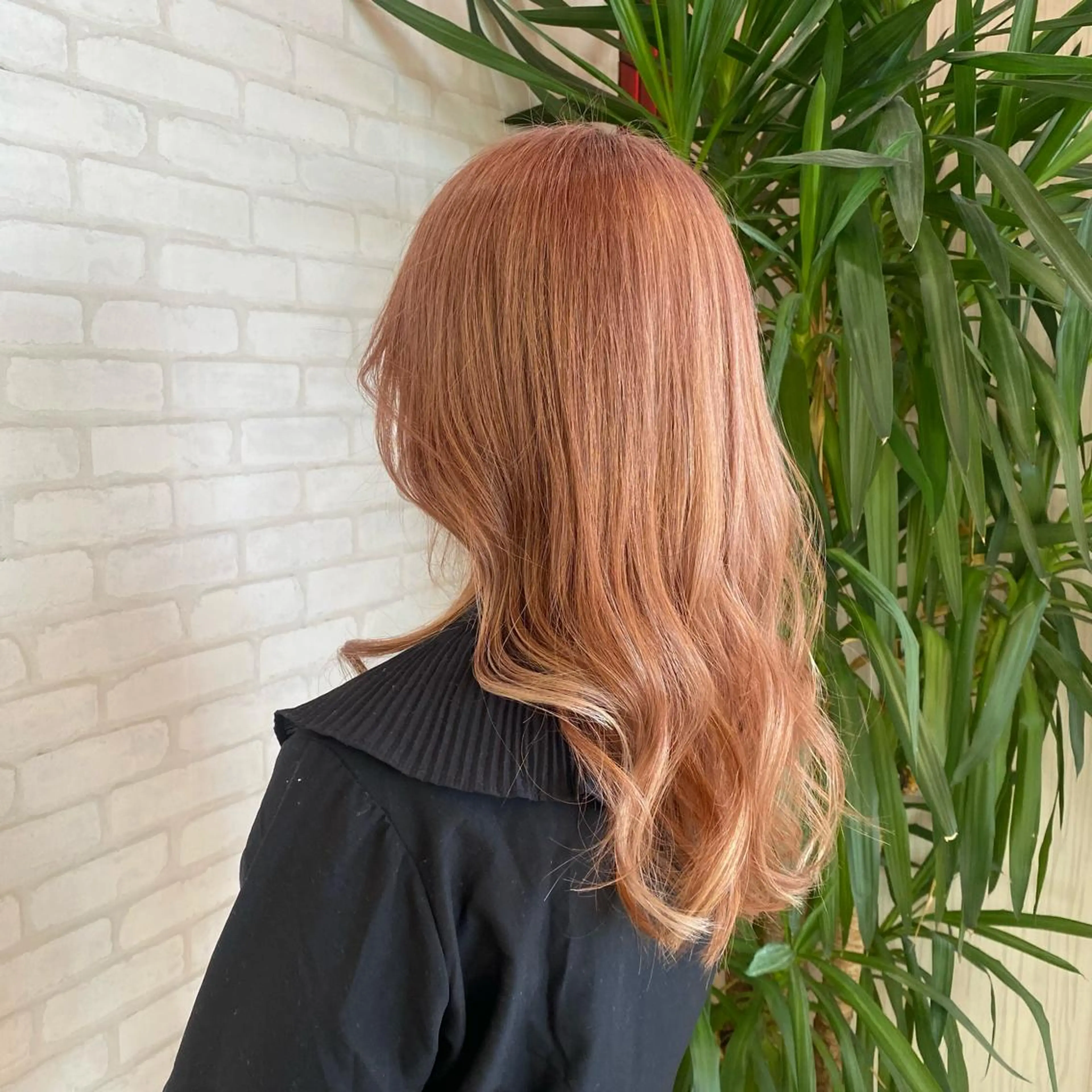 セミロング カラー カット ヘアカラー トリートメント ノンダメージサロンBonheur銀座並木通り店所属・ULTOWA/銀座 ERIのヘアスタイル