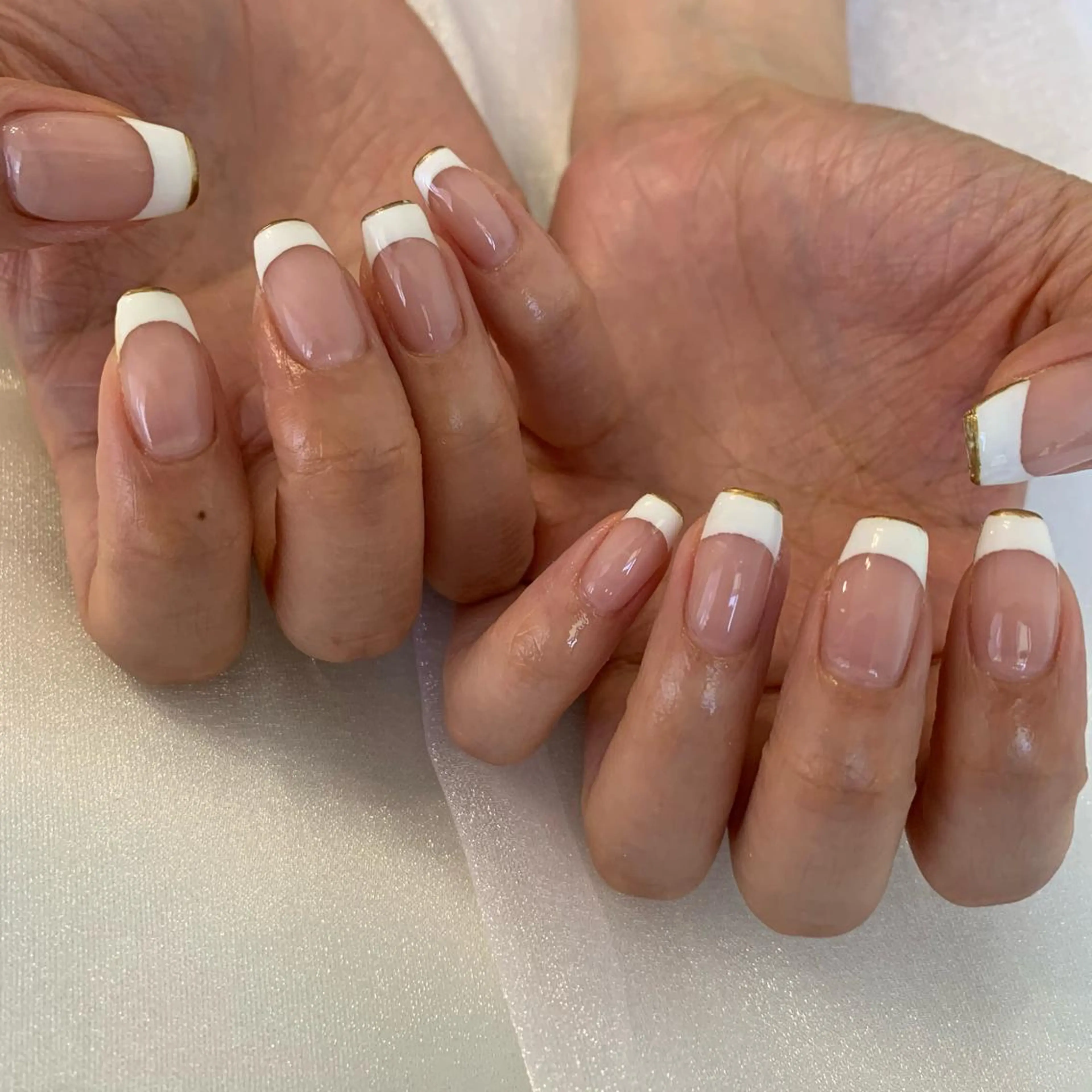 ネイル emanon 新宿東口店所属・nailist akariのネイルデザイン