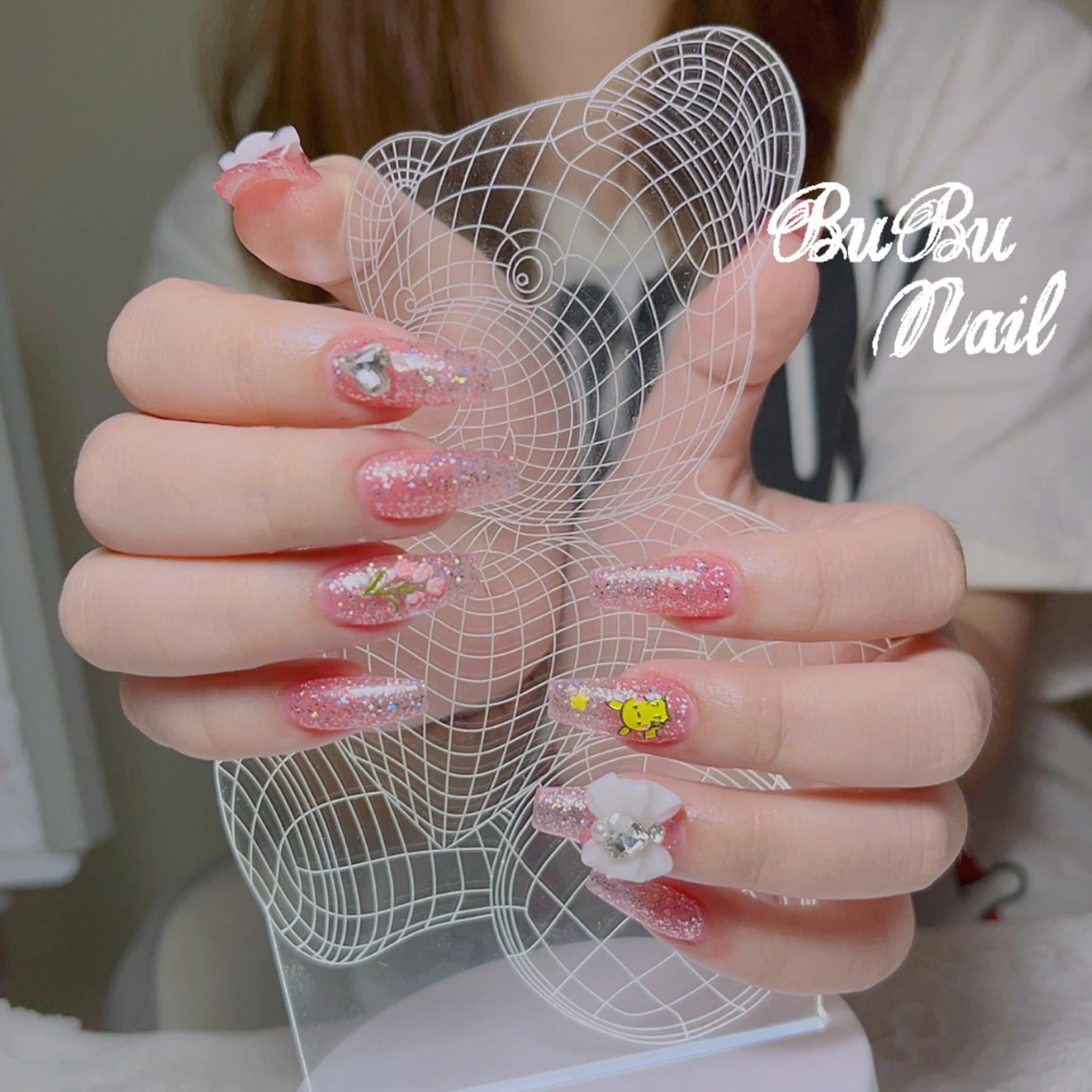 ネイル bubu nail salon所属・BuBu Nail渋谷桜ヶ丘のネイルデザイン