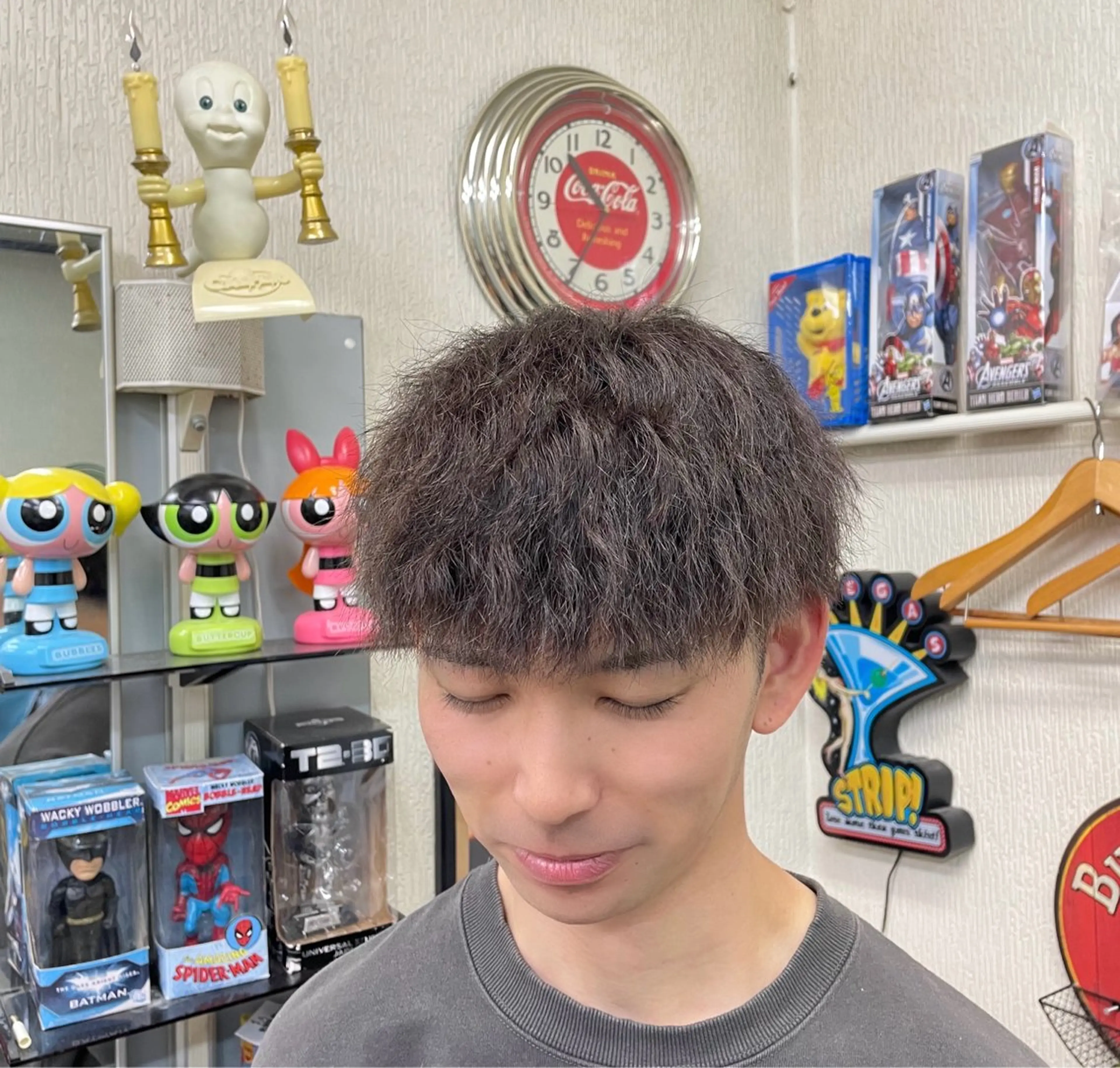 パーマ メンズ メンズパーマ メンズツイストパーマ ツイストパーマ 理容アイ所属・吉田 浩輔のヘアスタイル