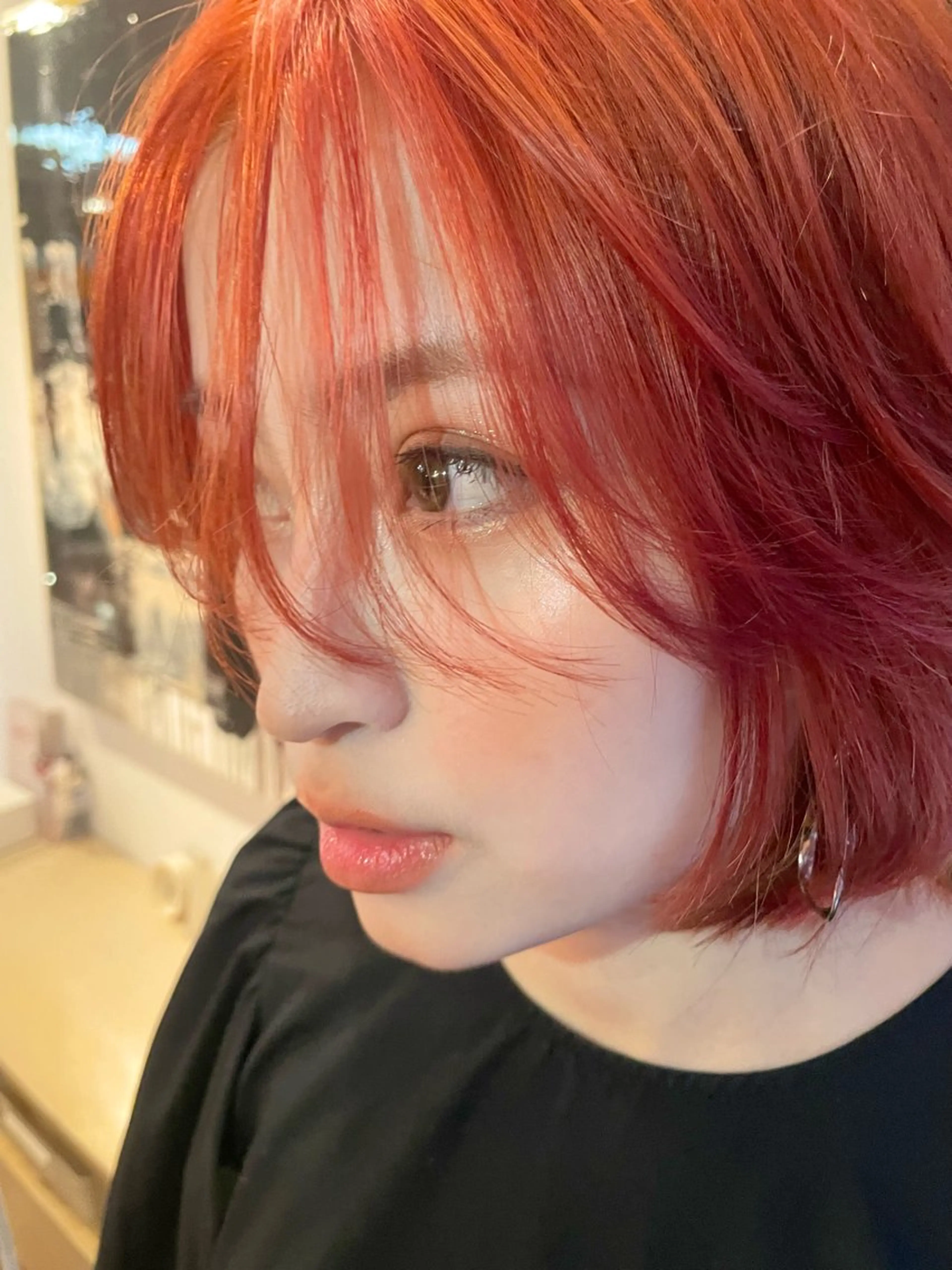 カラー L'arte所属・松並 直のヘアスタイル