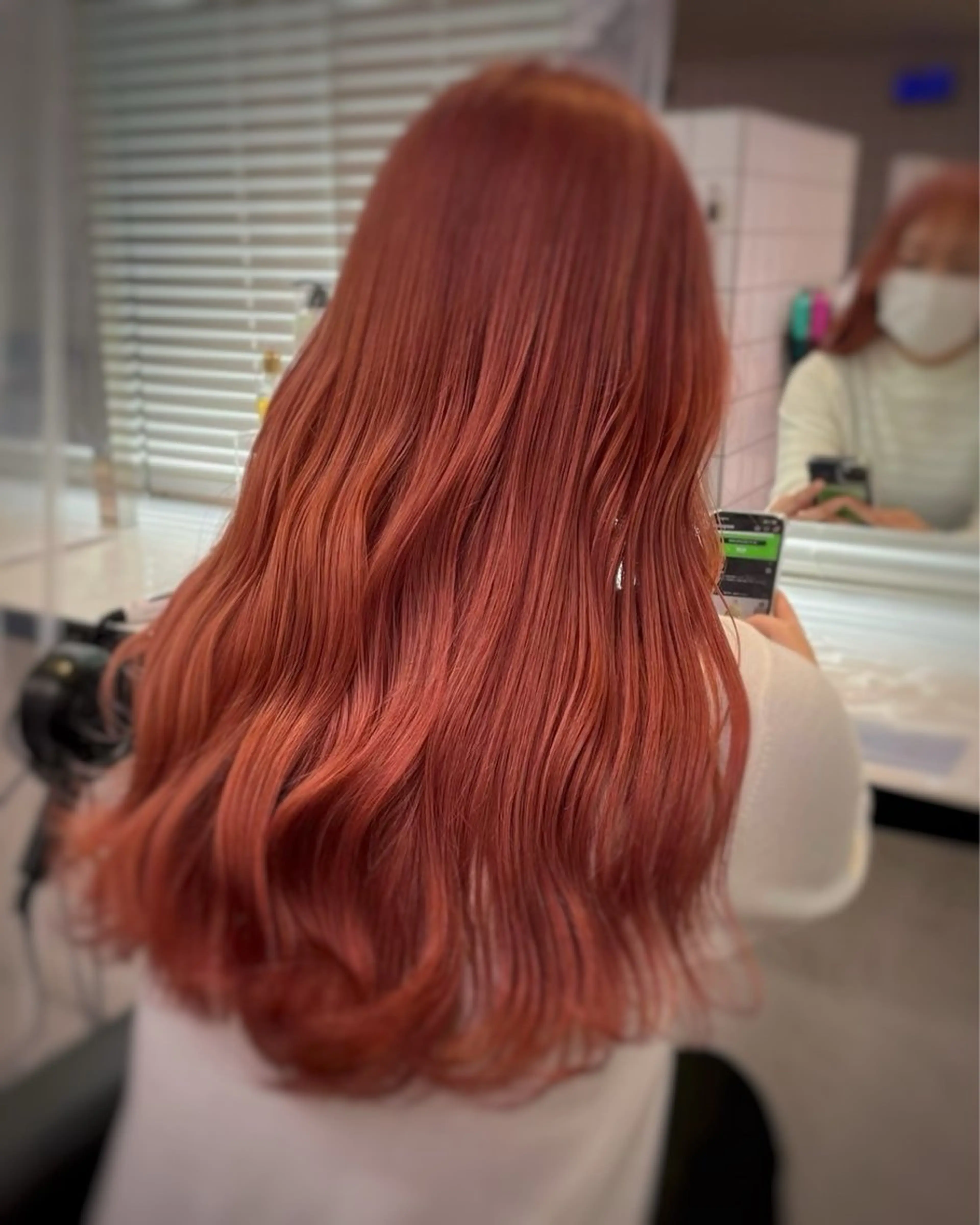 ロング カラー ワインレッド🍒ラベ ンダーKiyokaのヘアスタイル