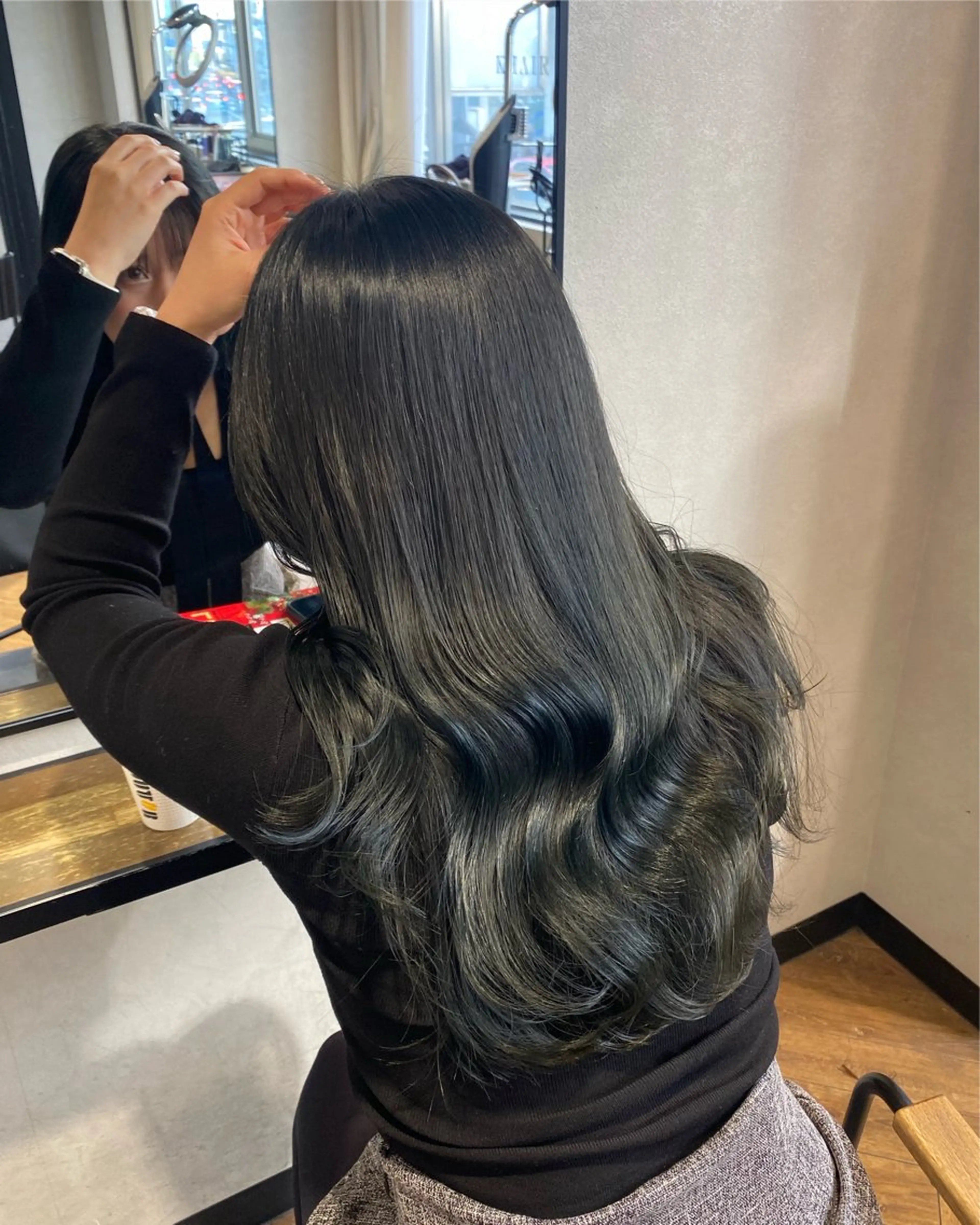 ロング カラー MIREI /韓国風 /大阪美容室のヘアスタイル