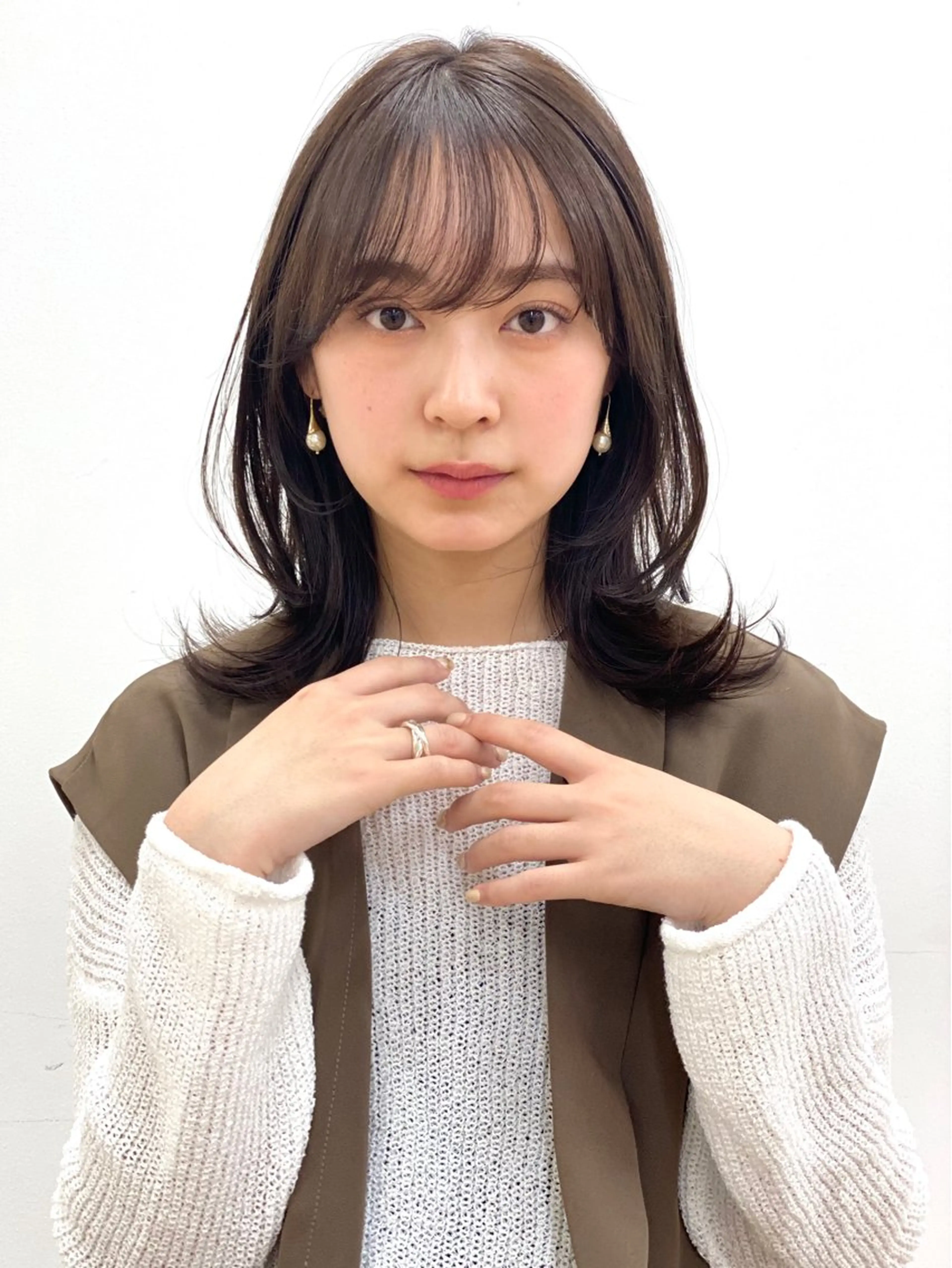 ミディアム ミディアムレイヤー レイヤーカット Roi【ロイ】所属・マンツーマン施術🩶 𝓚𝓪𝓲𝓽𝓸のヘアスタイル