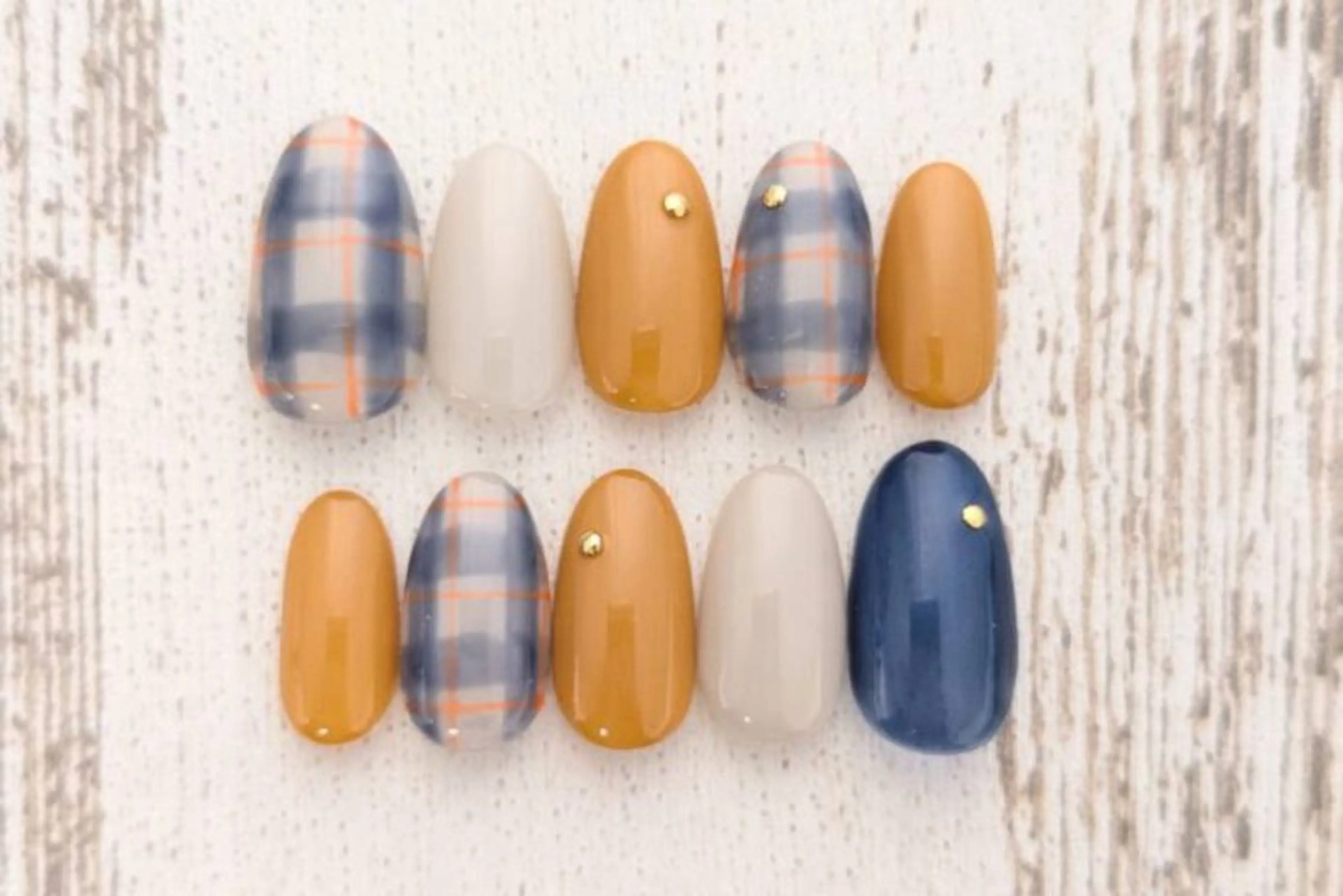 ネイル nail salon shiki 平塚店所属・🌈 shihoのネイルデザイン