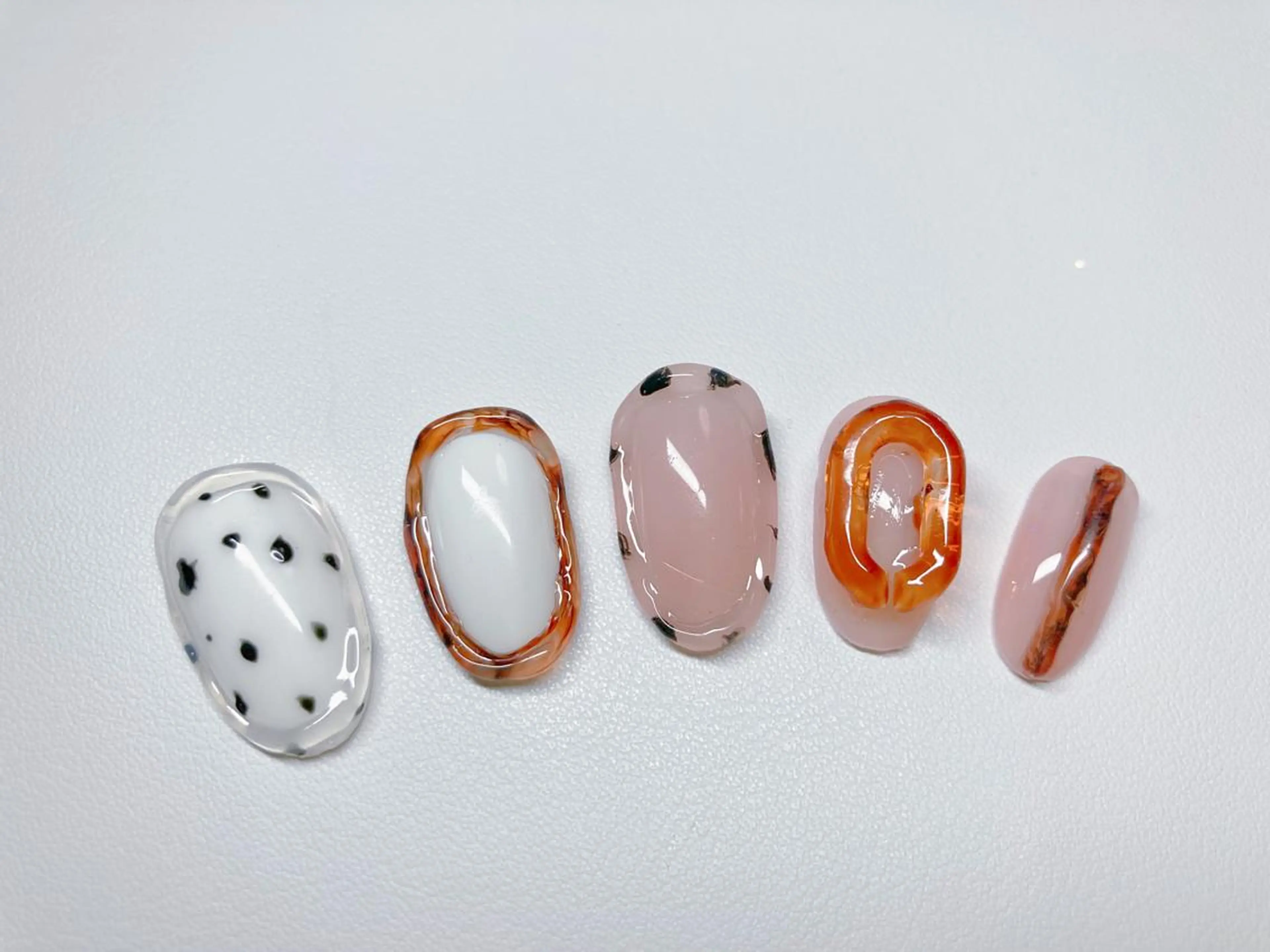 ネイル ewt miniのマツエク・マツパデザイン