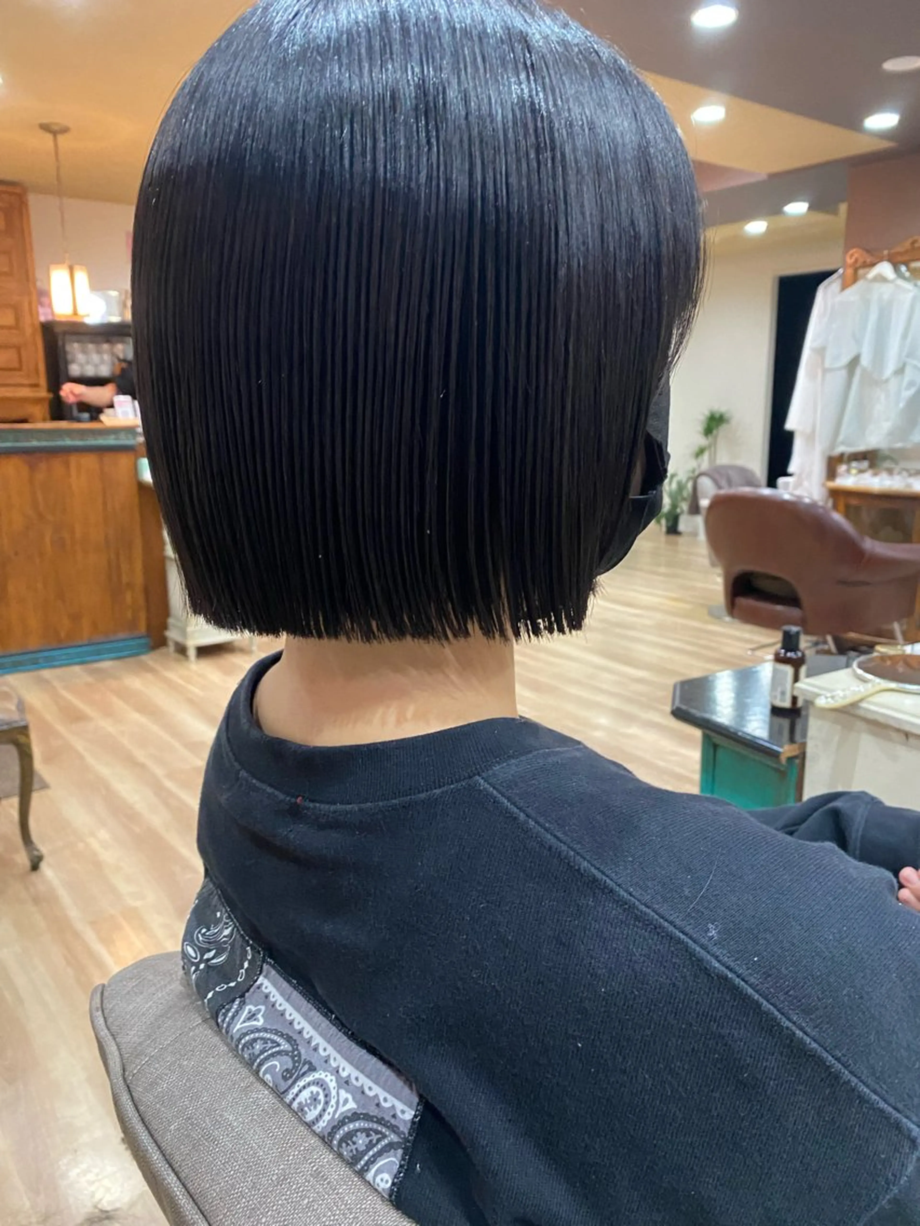ショート カラー ボブ カット ヘアカラー トリートメント ZEEN所属・東田 恋のヘアスタイル