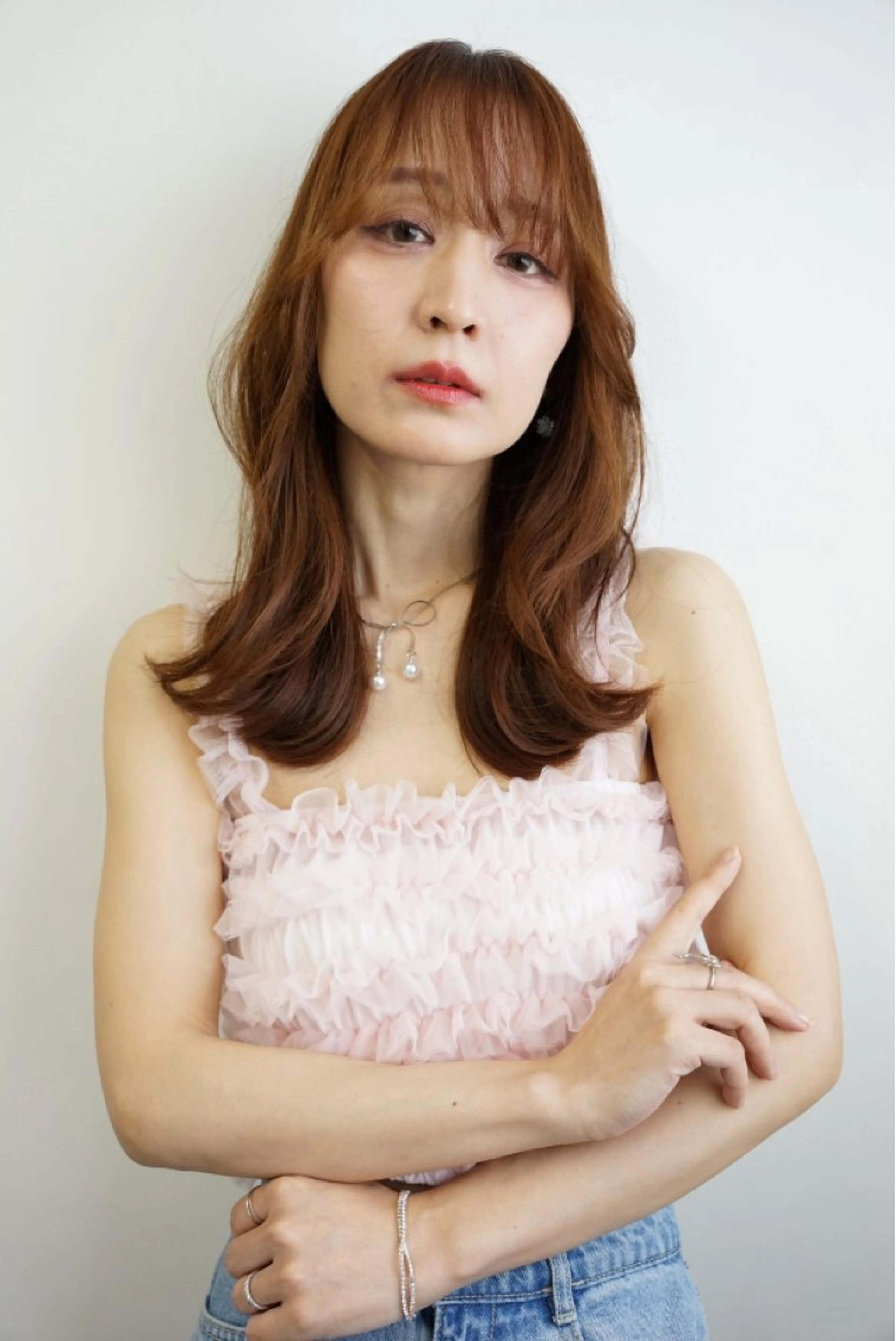 ミディアム 橋本 和歩のヘアスタイル