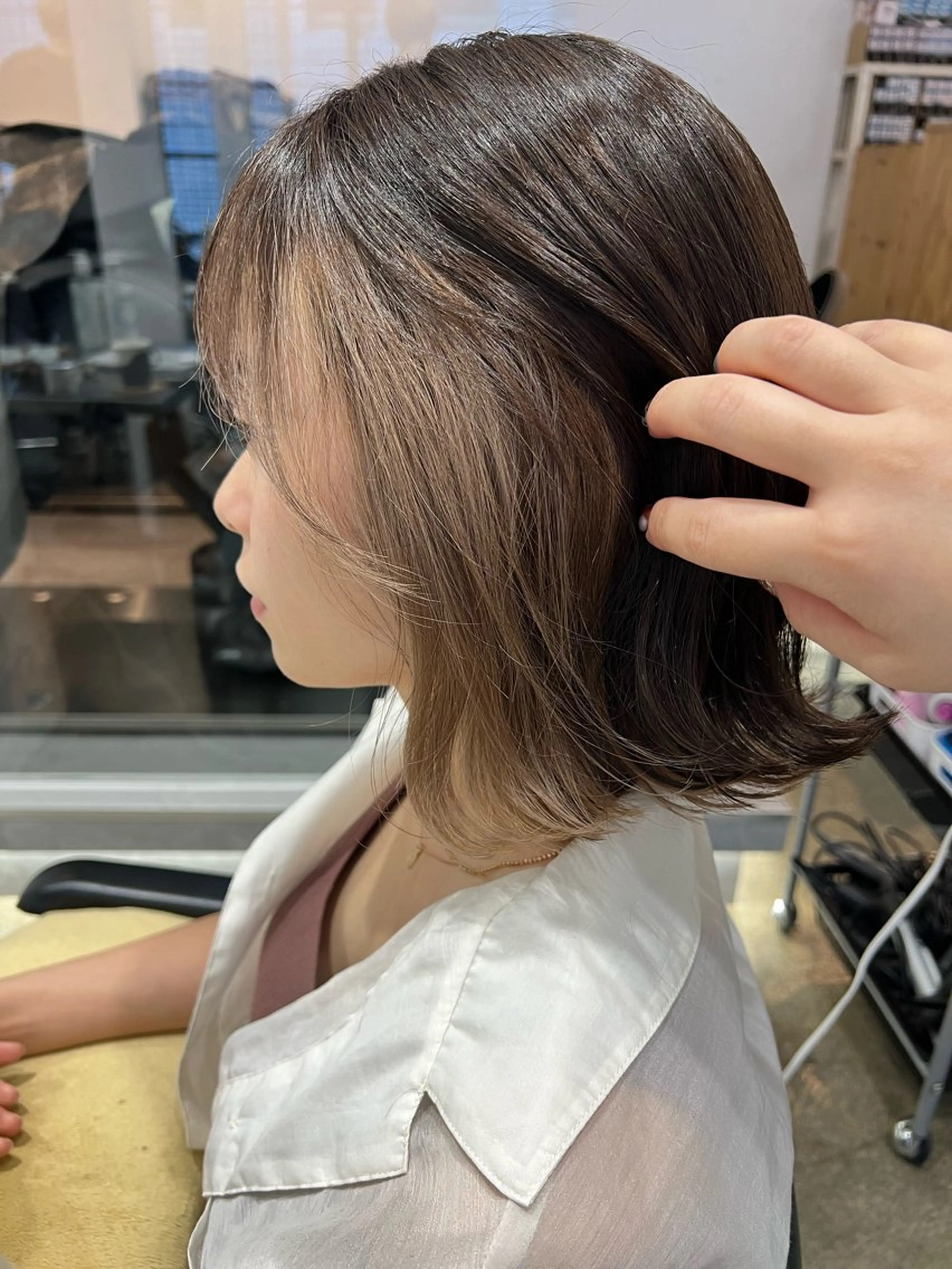 ミディアム カラー ベージュカラー ブリーチ イヤリングカラー ボブ ヘアカラー トリートメント ヘッドスパ ✨髪質改善矯正× ブリーチ✨YU-KIのヘアスタイル