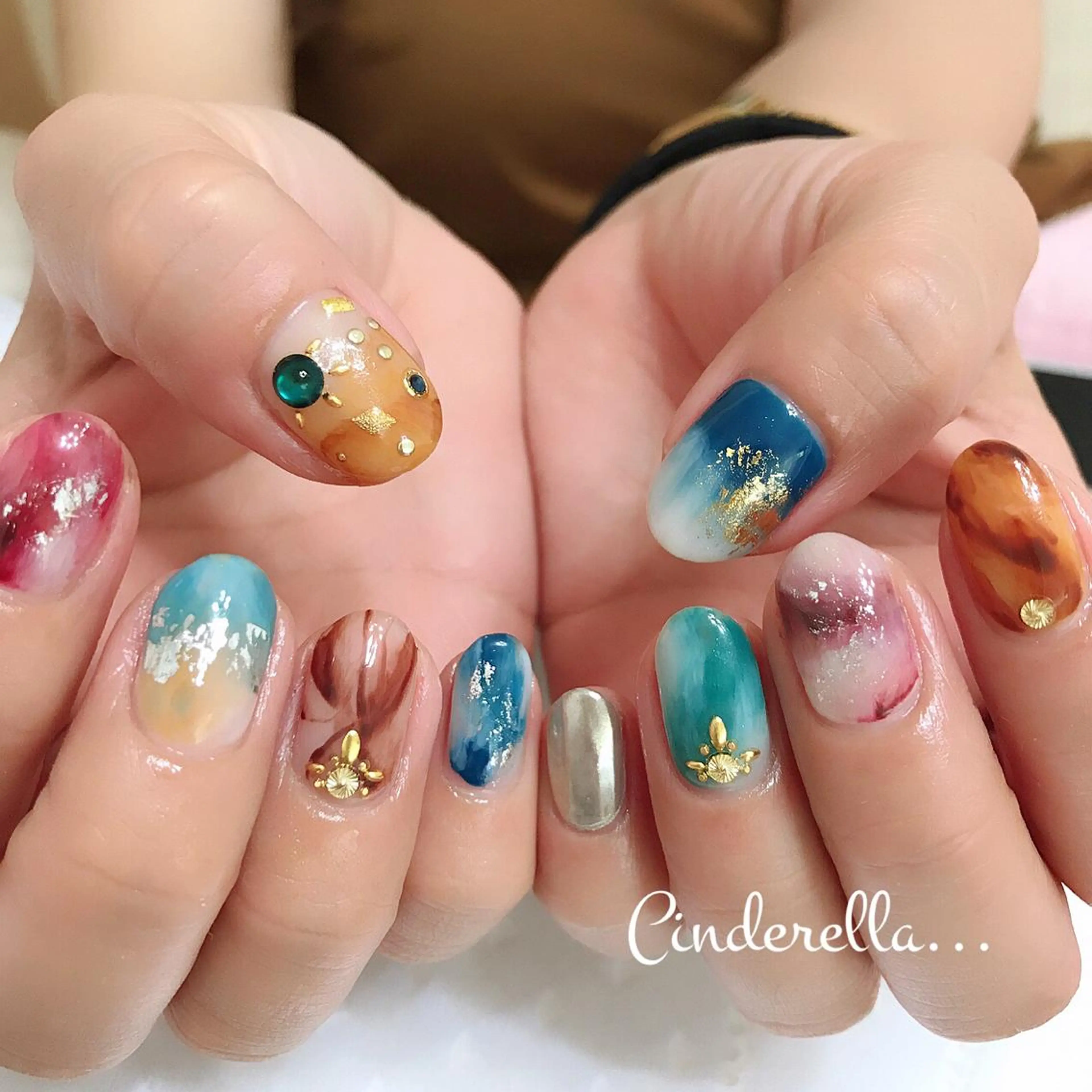 ネイル アートネイル ニュアンスネイル Nailroom. Cinderellaのネイルデザイン